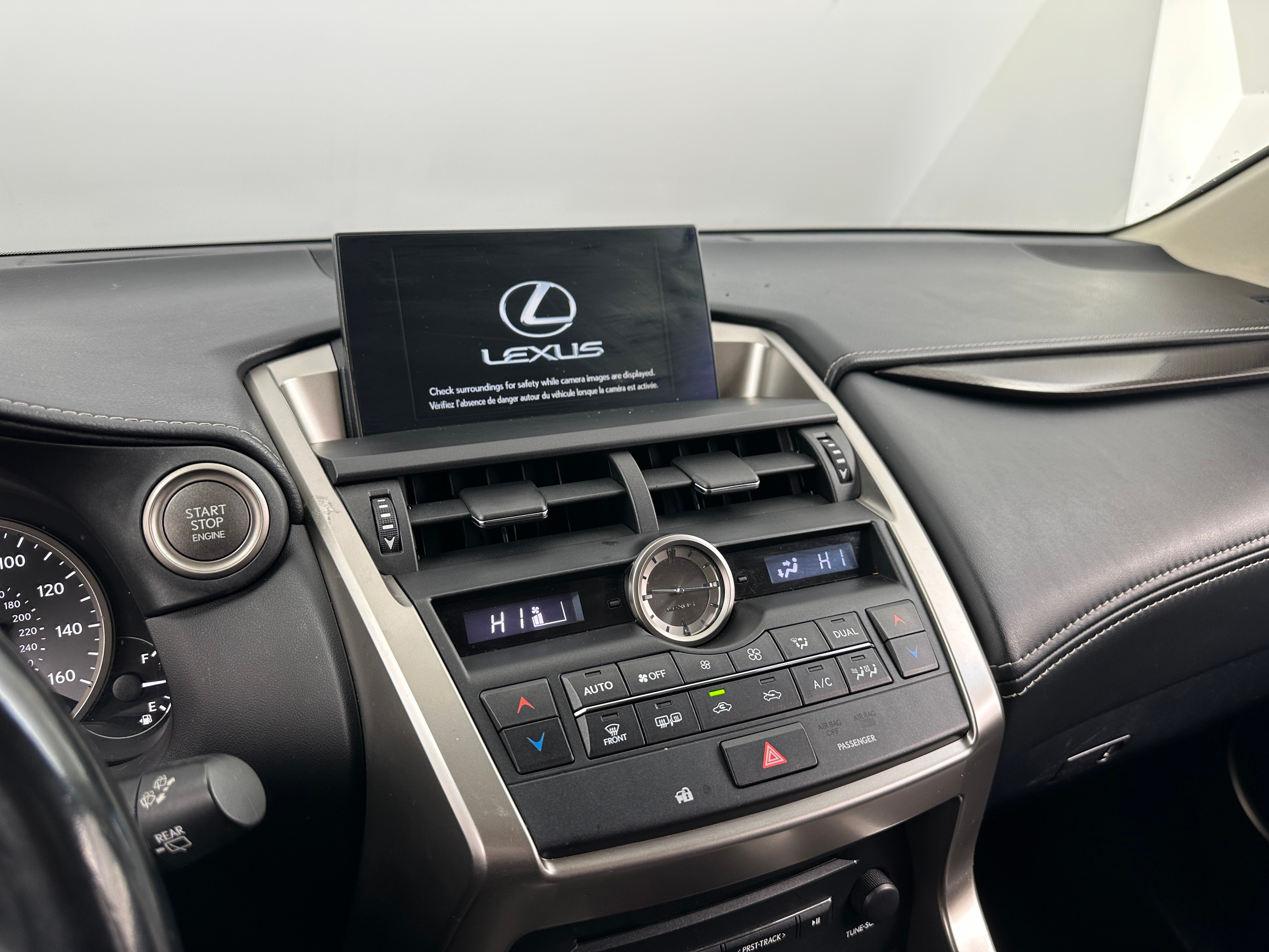 2016 Lexus NX 200t 4