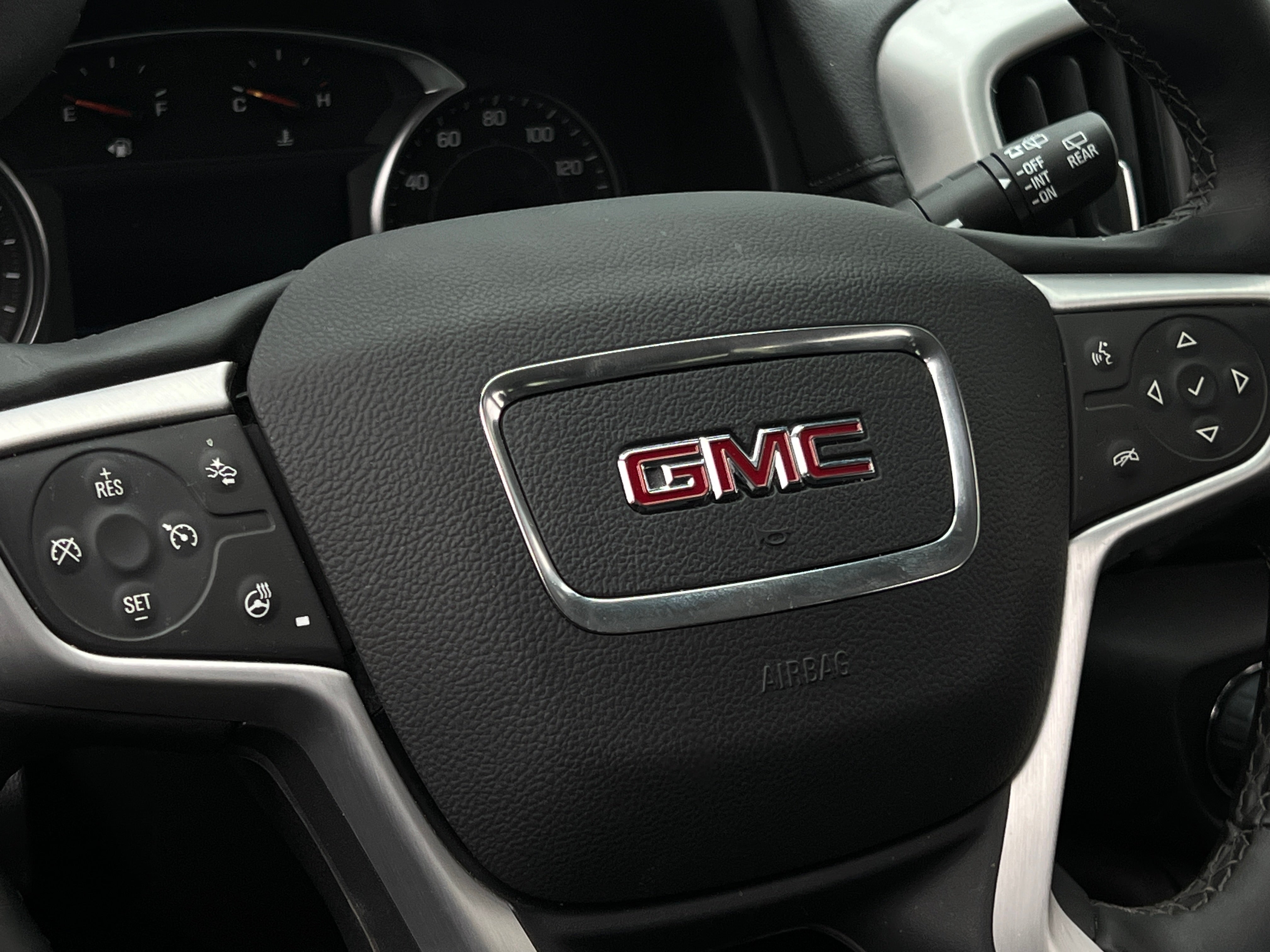 2024 GMC Terrain SLT 4