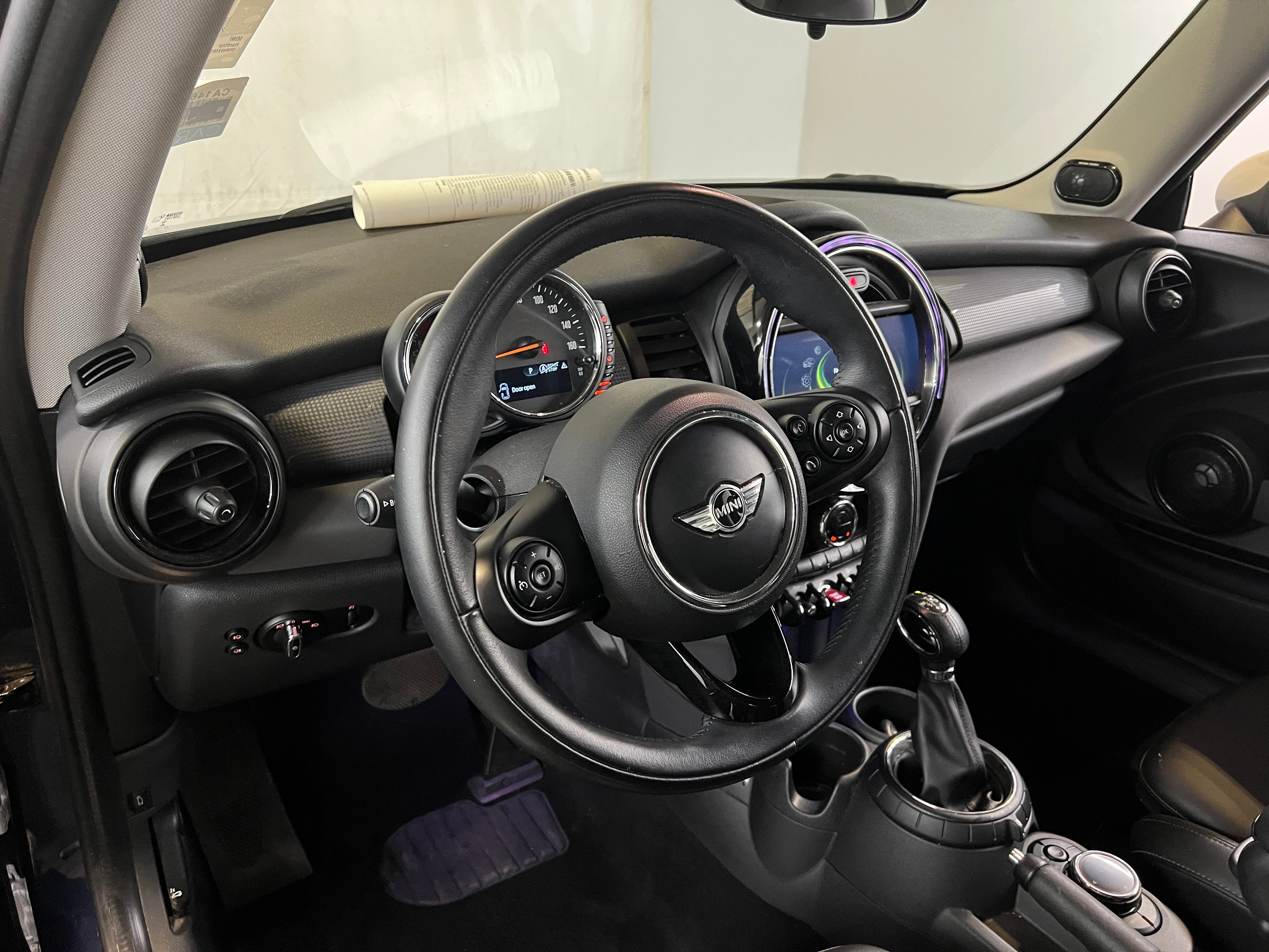 2014 MINI Cooper Hardtop  3