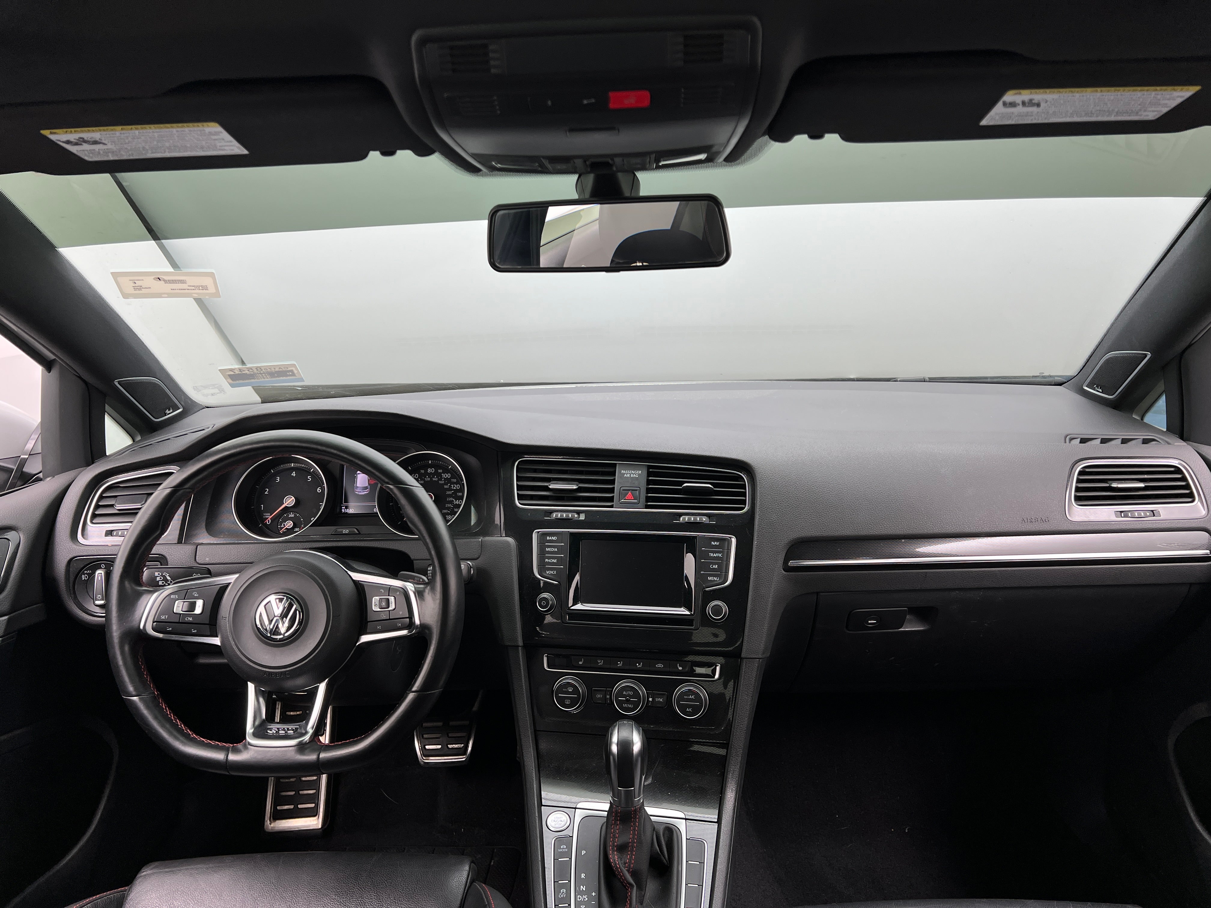 2015 Volkswagen Golf GTI S 2