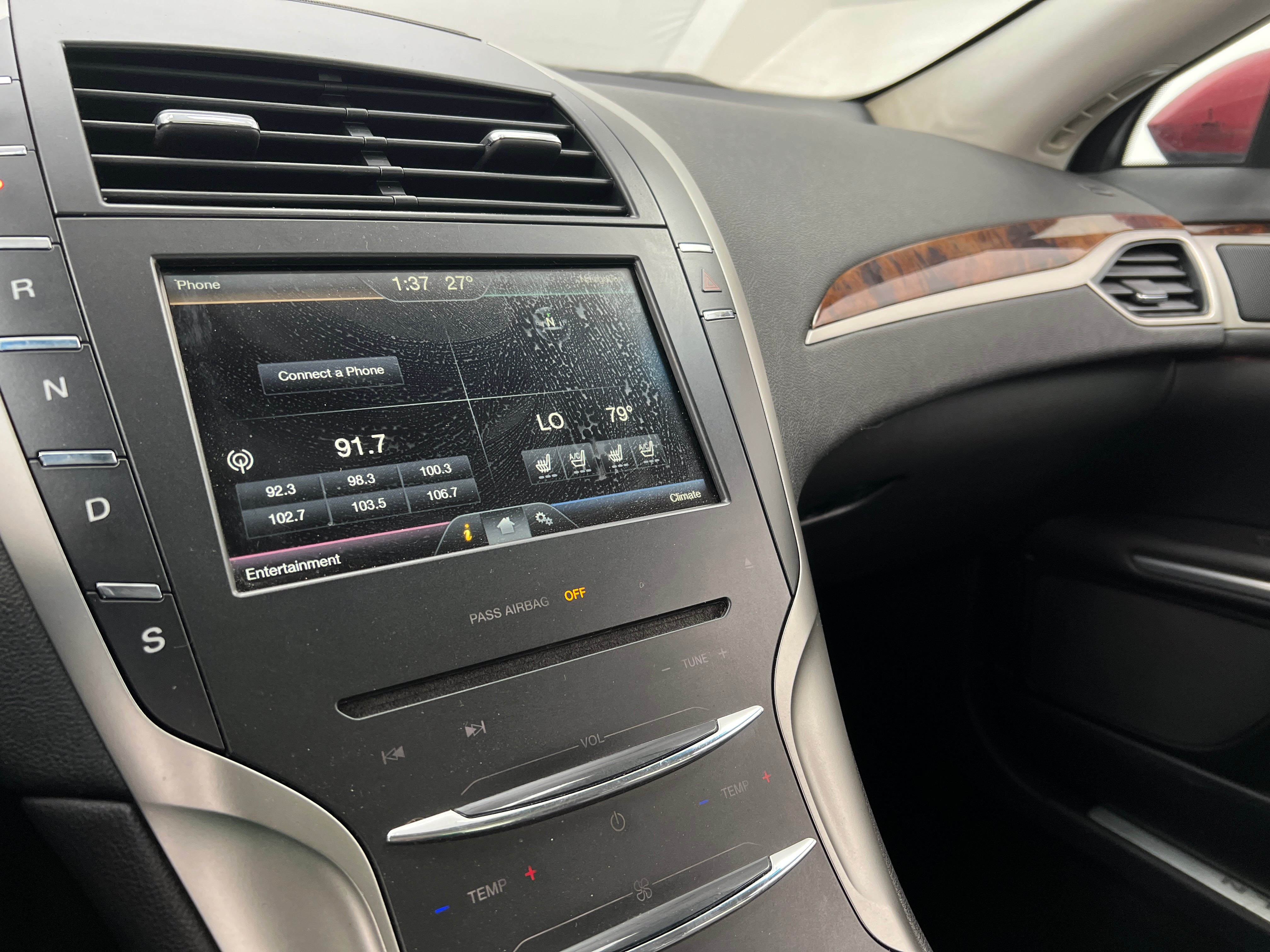 2014 Lincoln MKZ Base 3