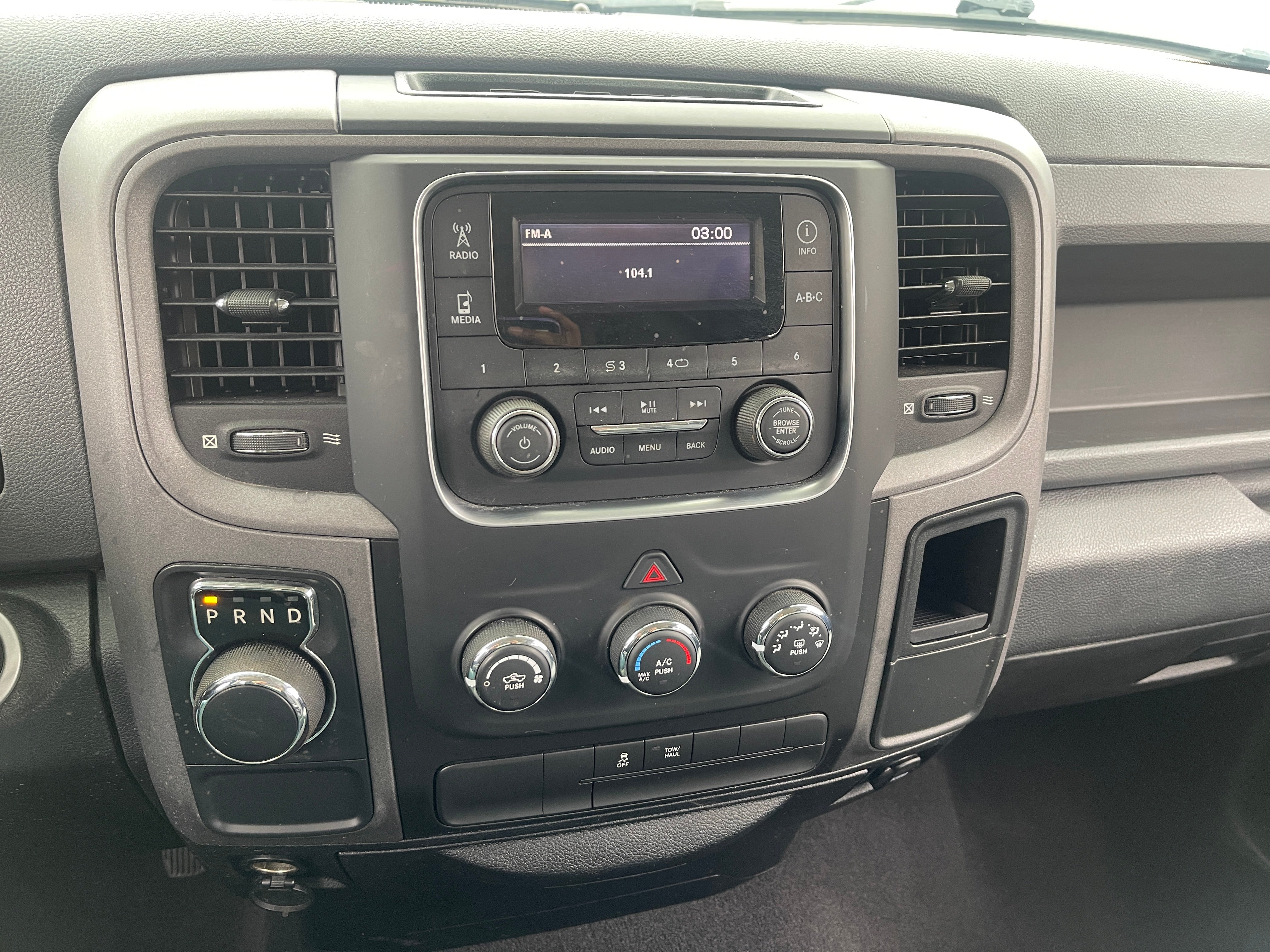 2018 RAM 1500 Express 4