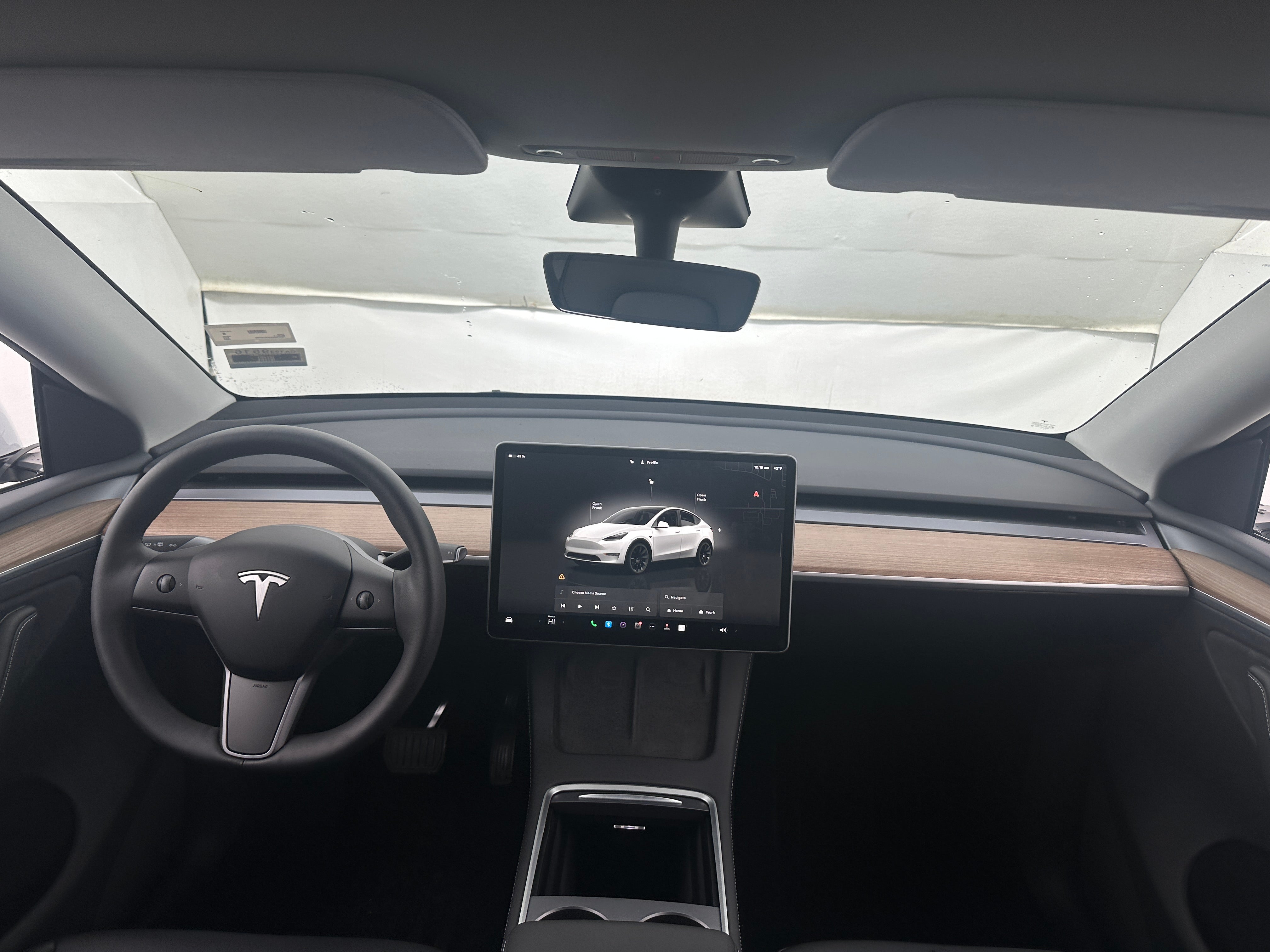 2023 Tesla Model Y Long Range 3