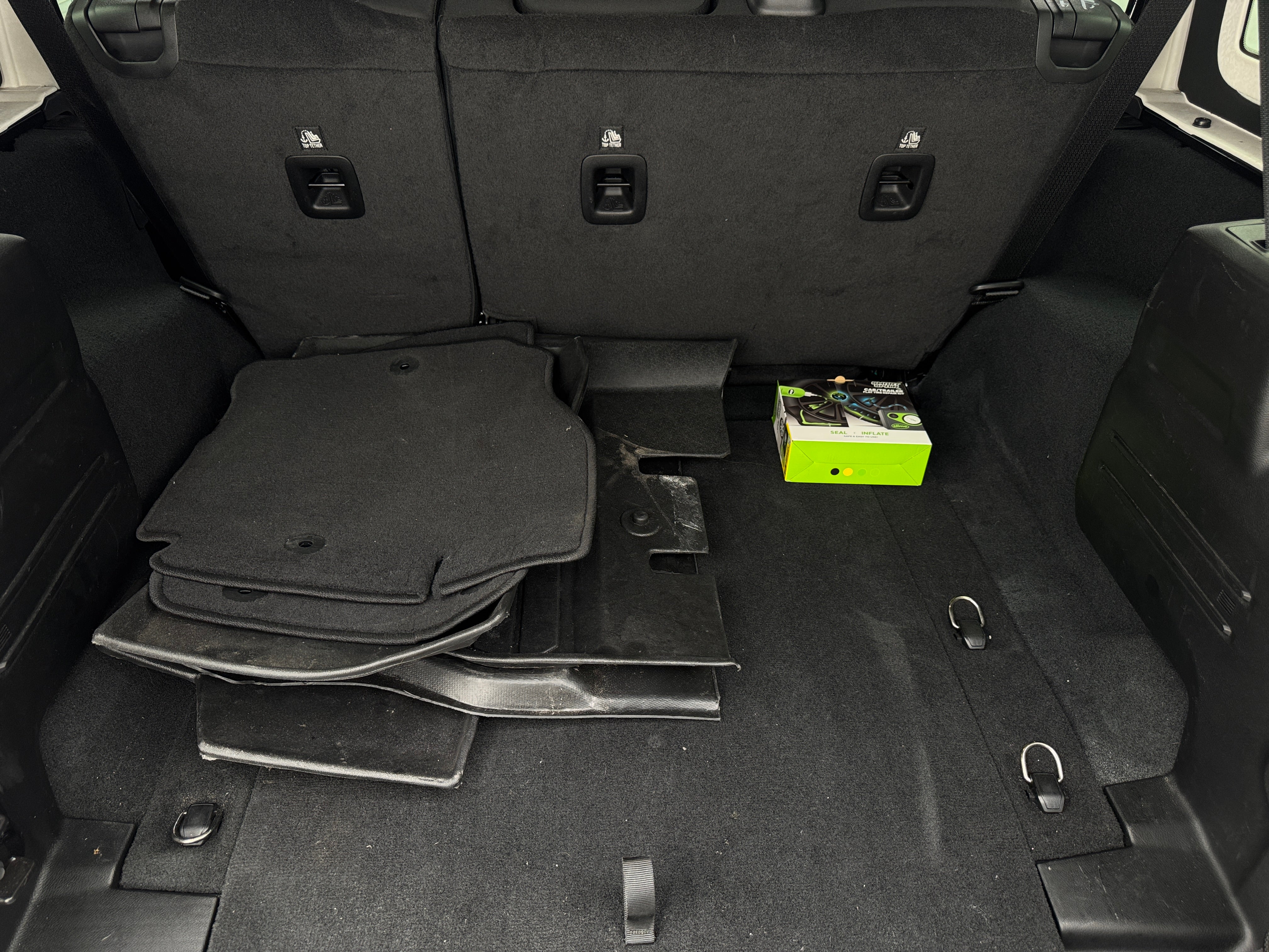 2023 Jeep Wrangler Unlimited Altitude 7