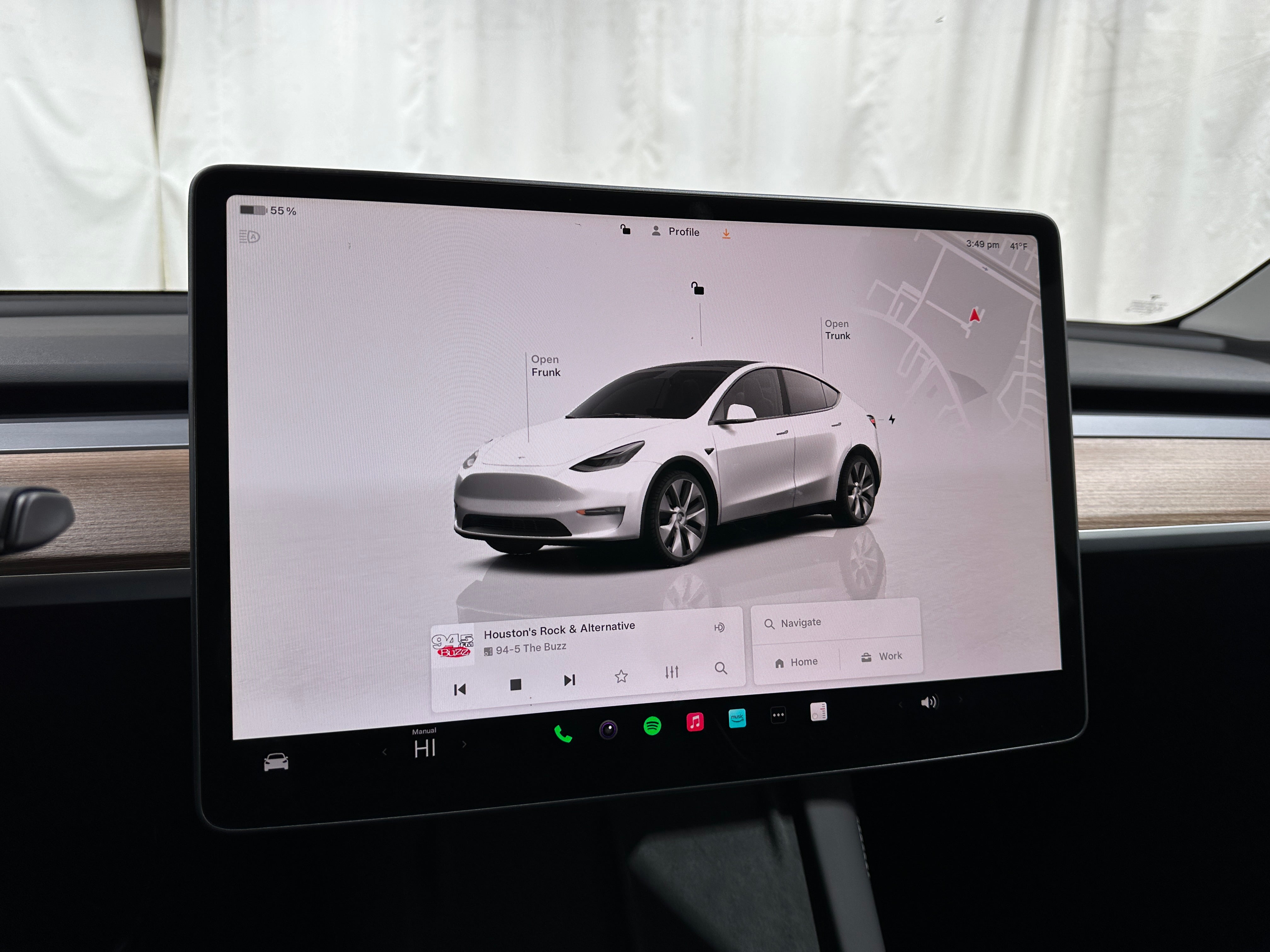 2023 Tesla Model Y Long Range 4