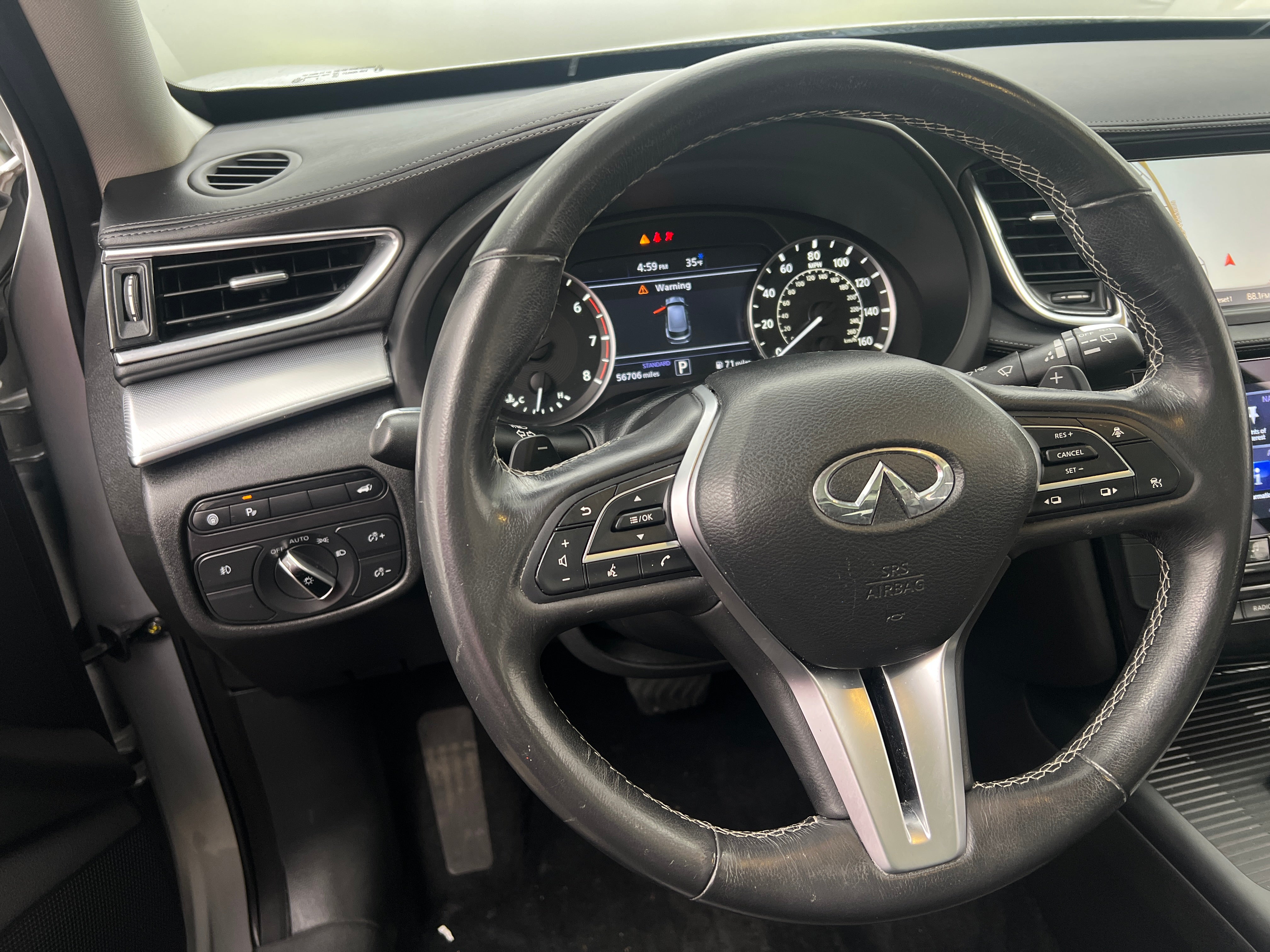 2019 INFINITI QX50 Essential 4