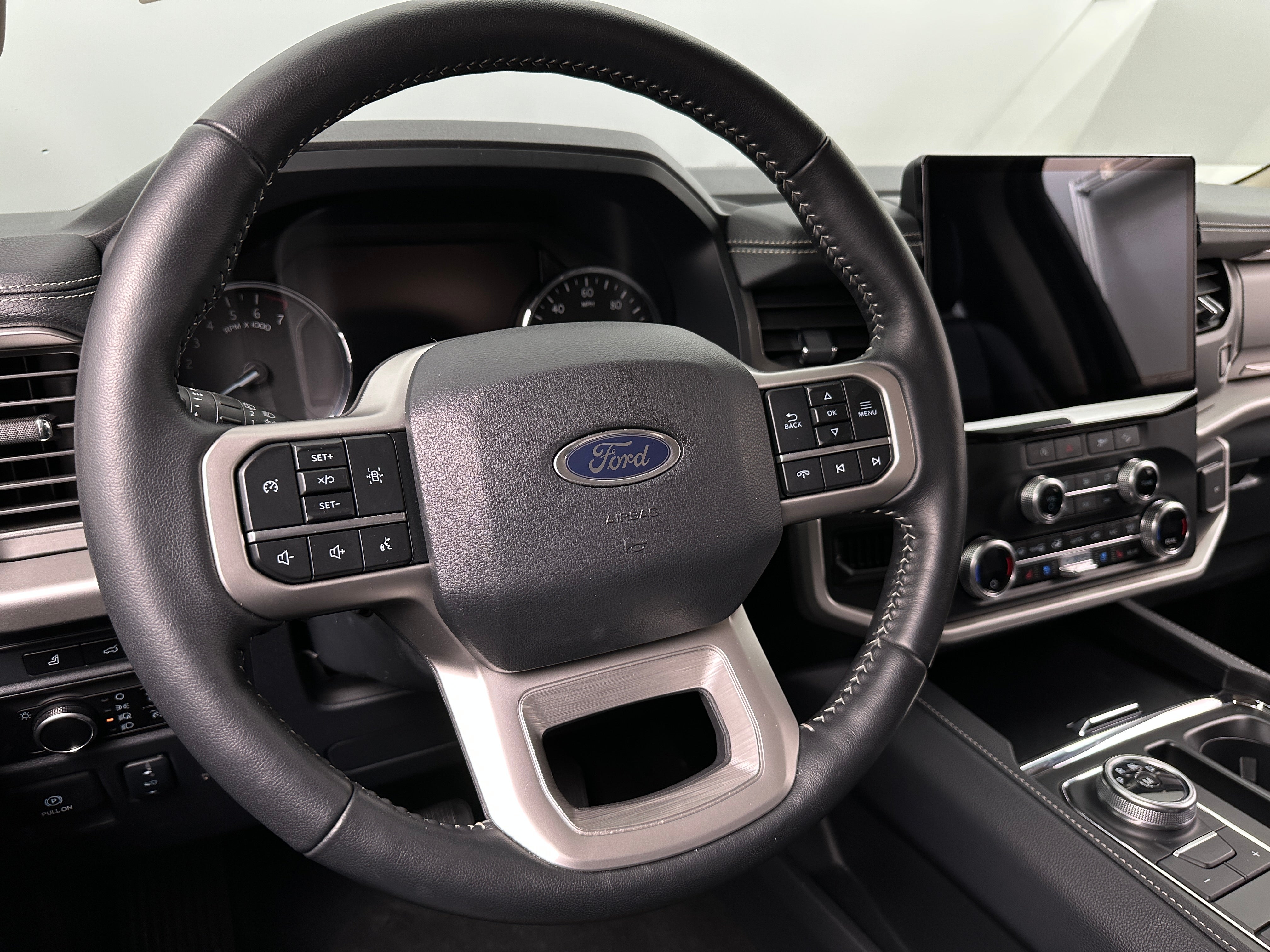 2024 Ford Expedition XLT 5