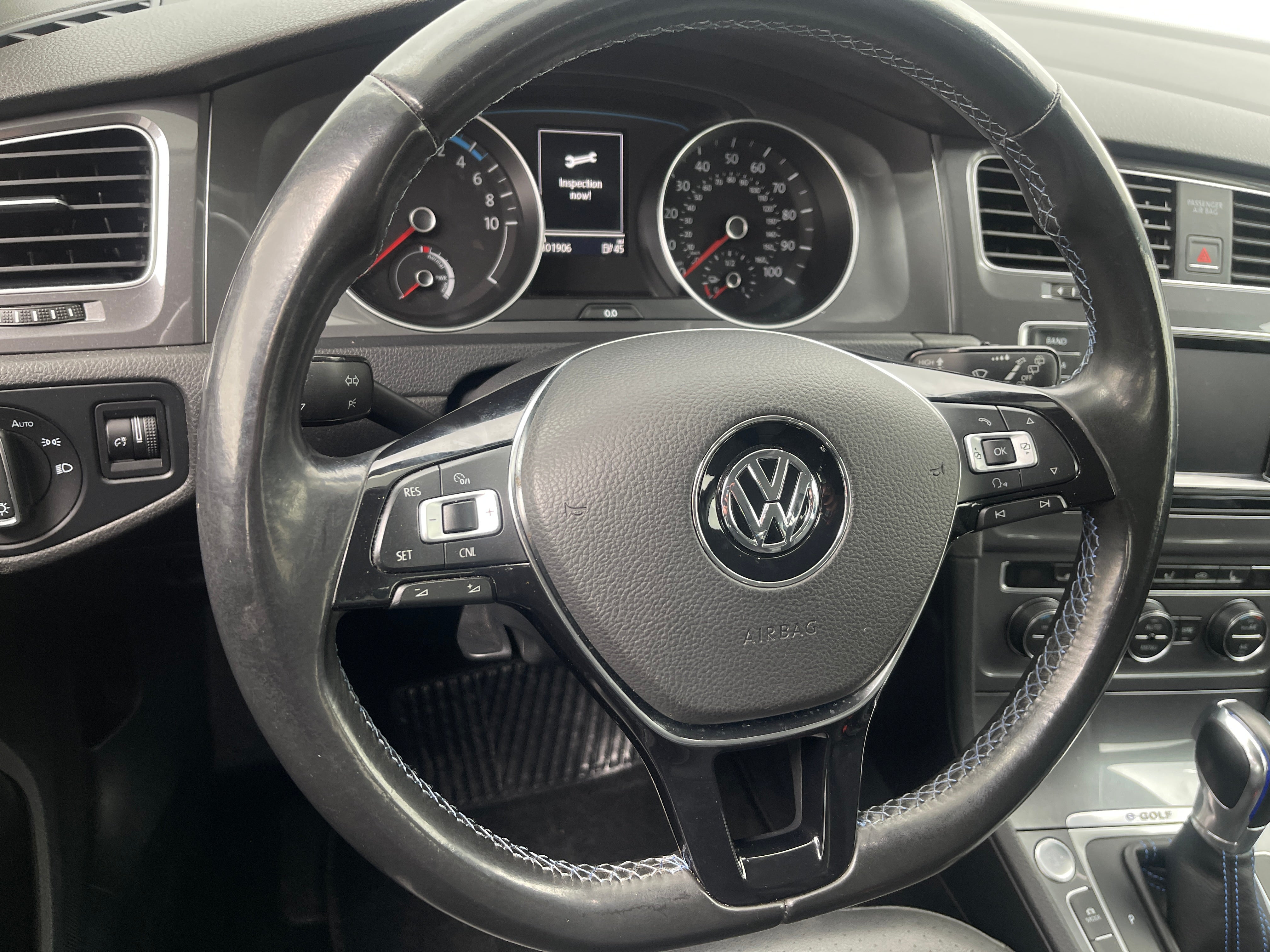 2015 Volkswagen e-Golf SEL Premium 4