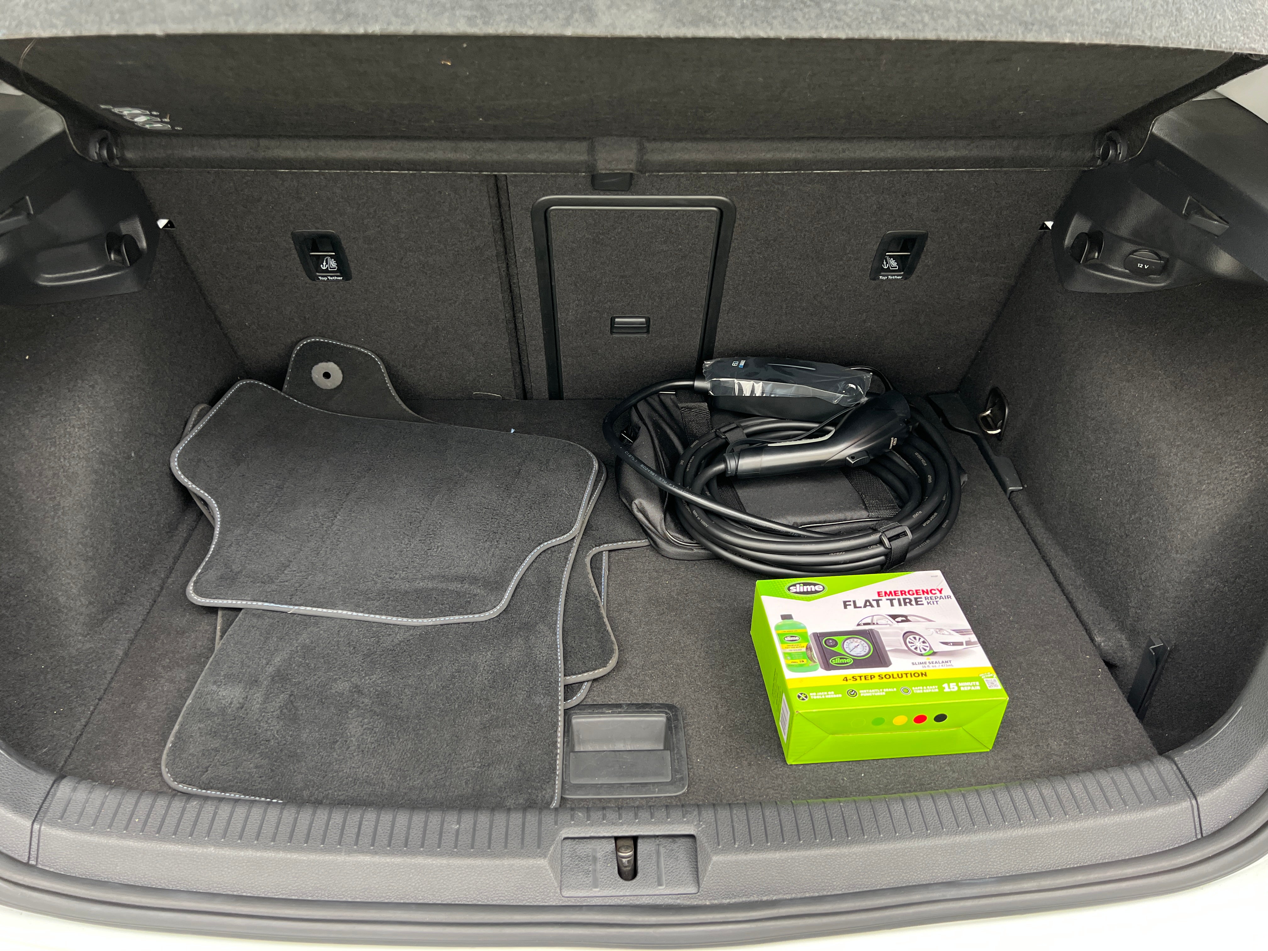 2016 Volkswagen e-Golf SE 7