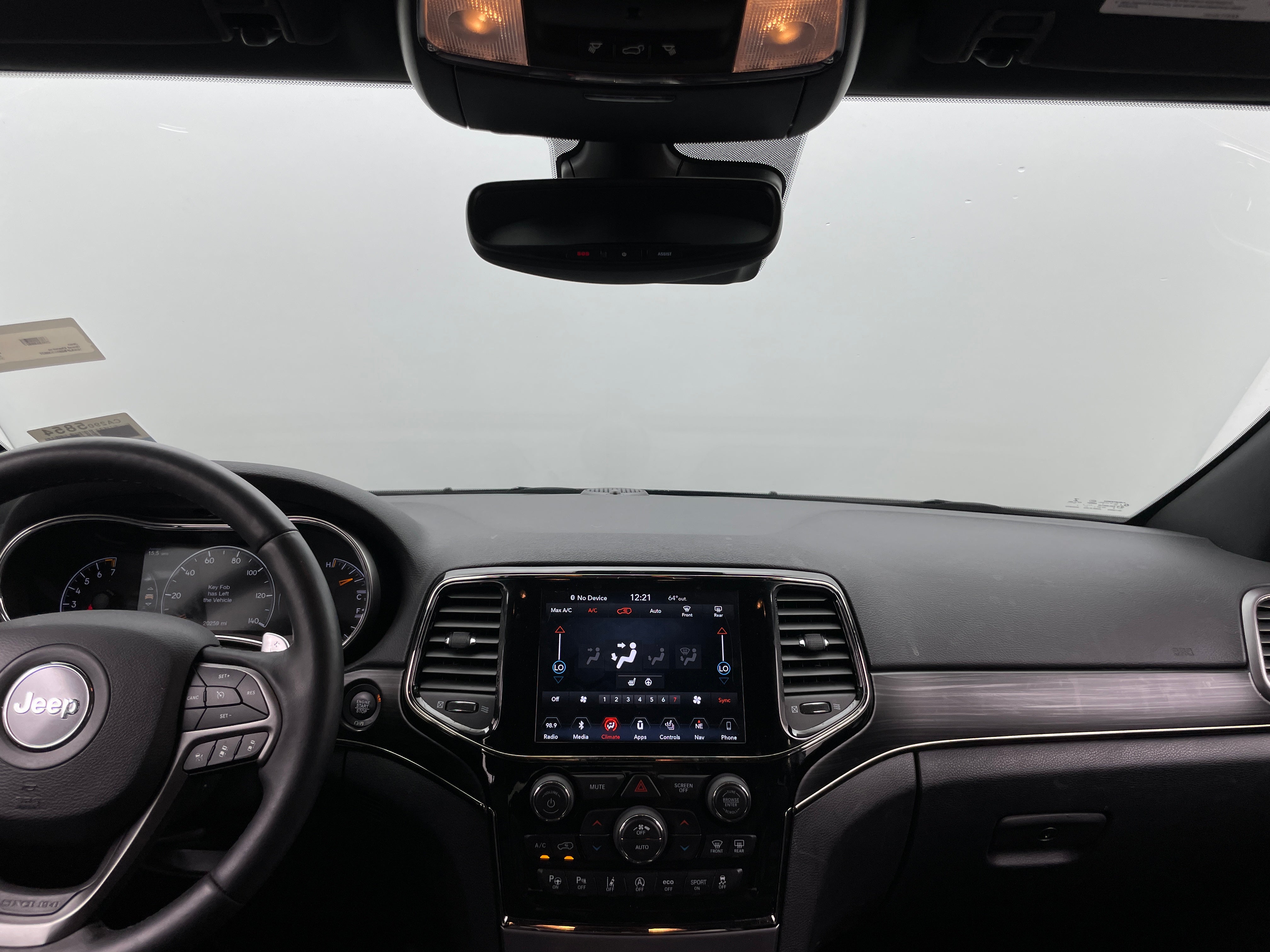 2019 Jeep Grand Cherokee Limited Edition 2