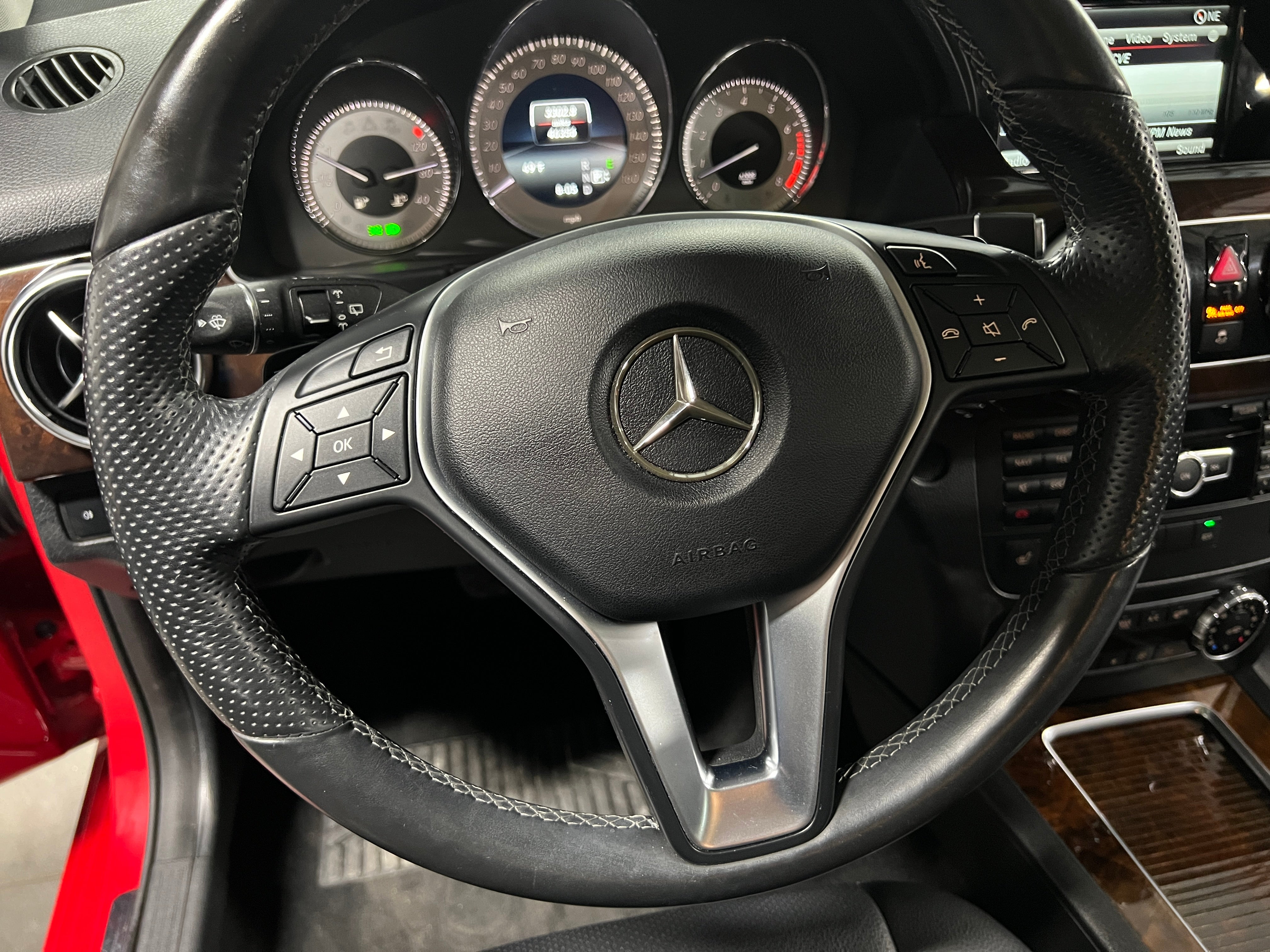 2015 Mercedes-Benz GLK 350 4MATIC 5