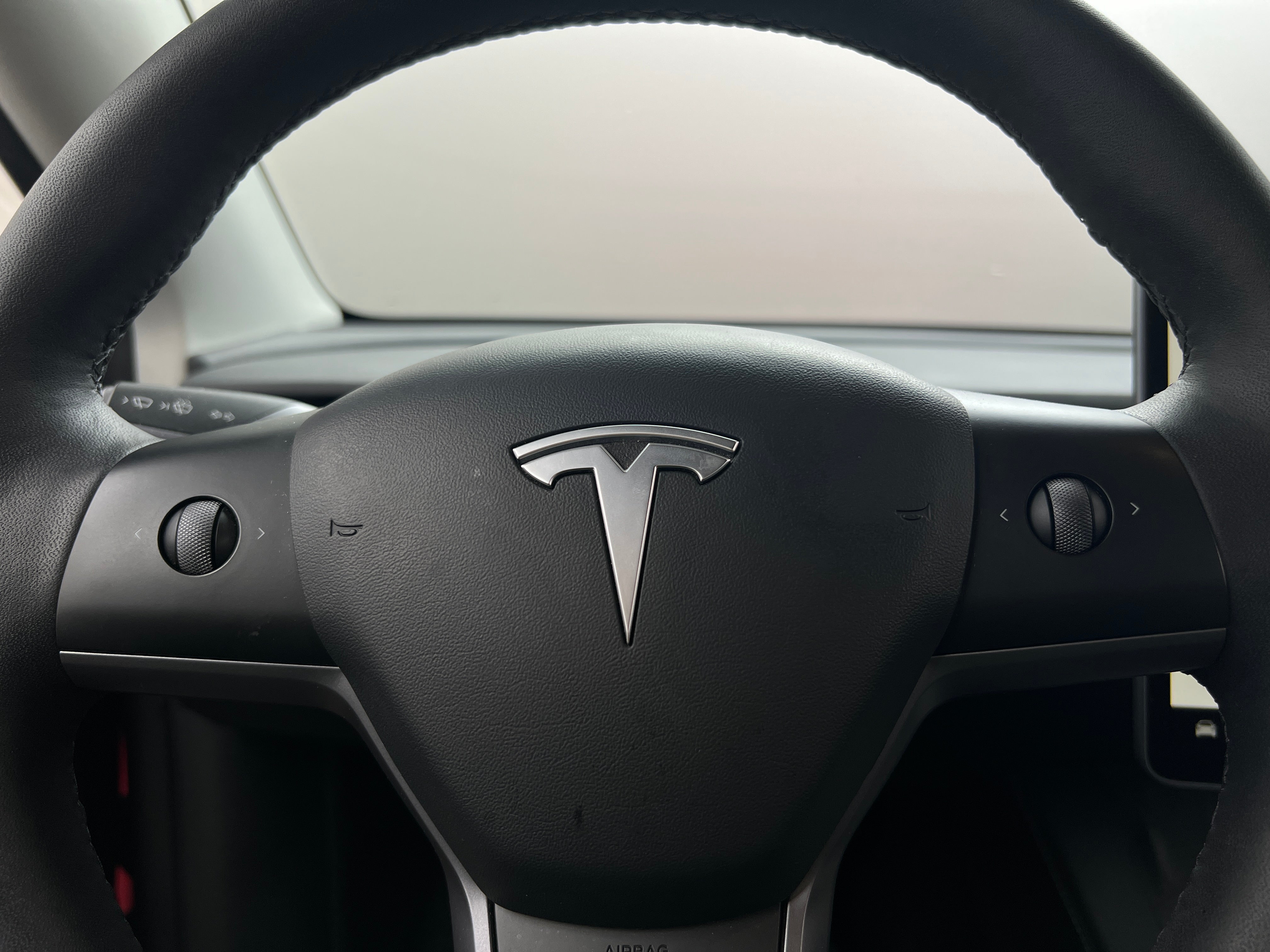 2022 Tesla Model Y Long Range 5