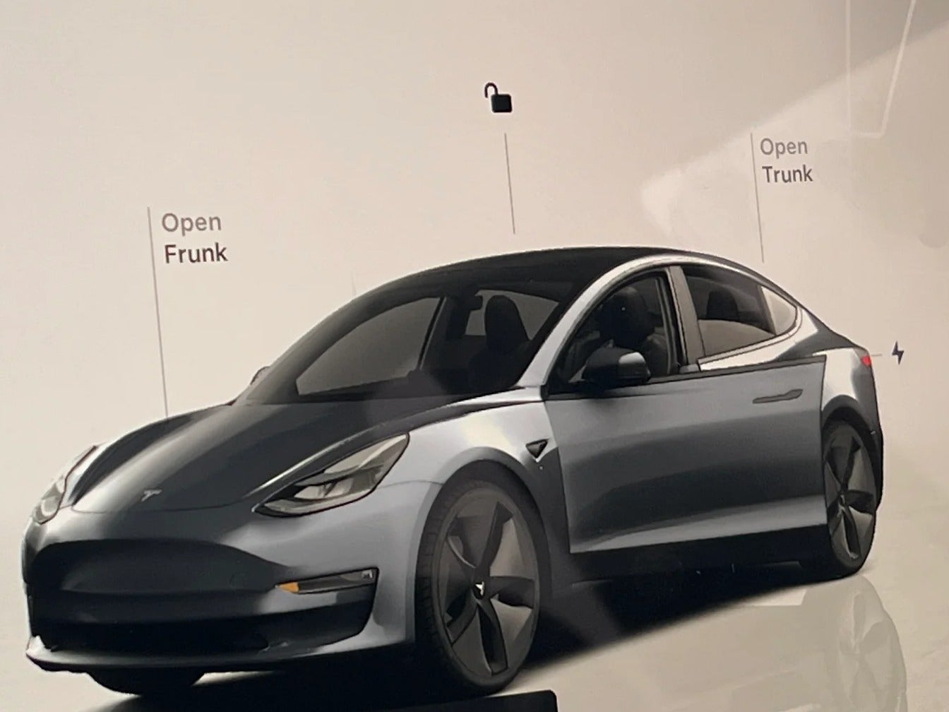 2023 Tesla Model 3 Standard Range 4