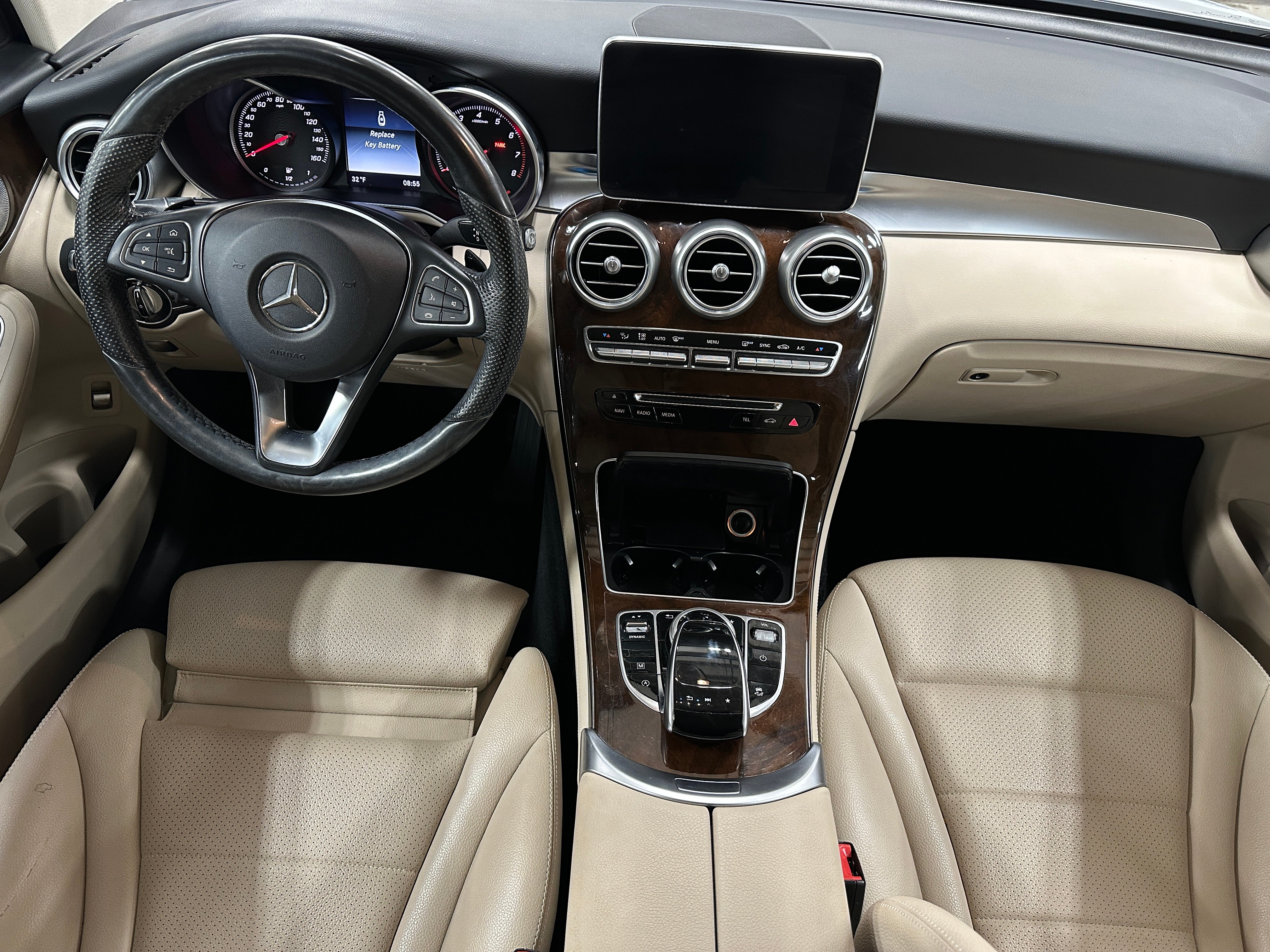 2017 Mercedes-Benz GLC 300 3