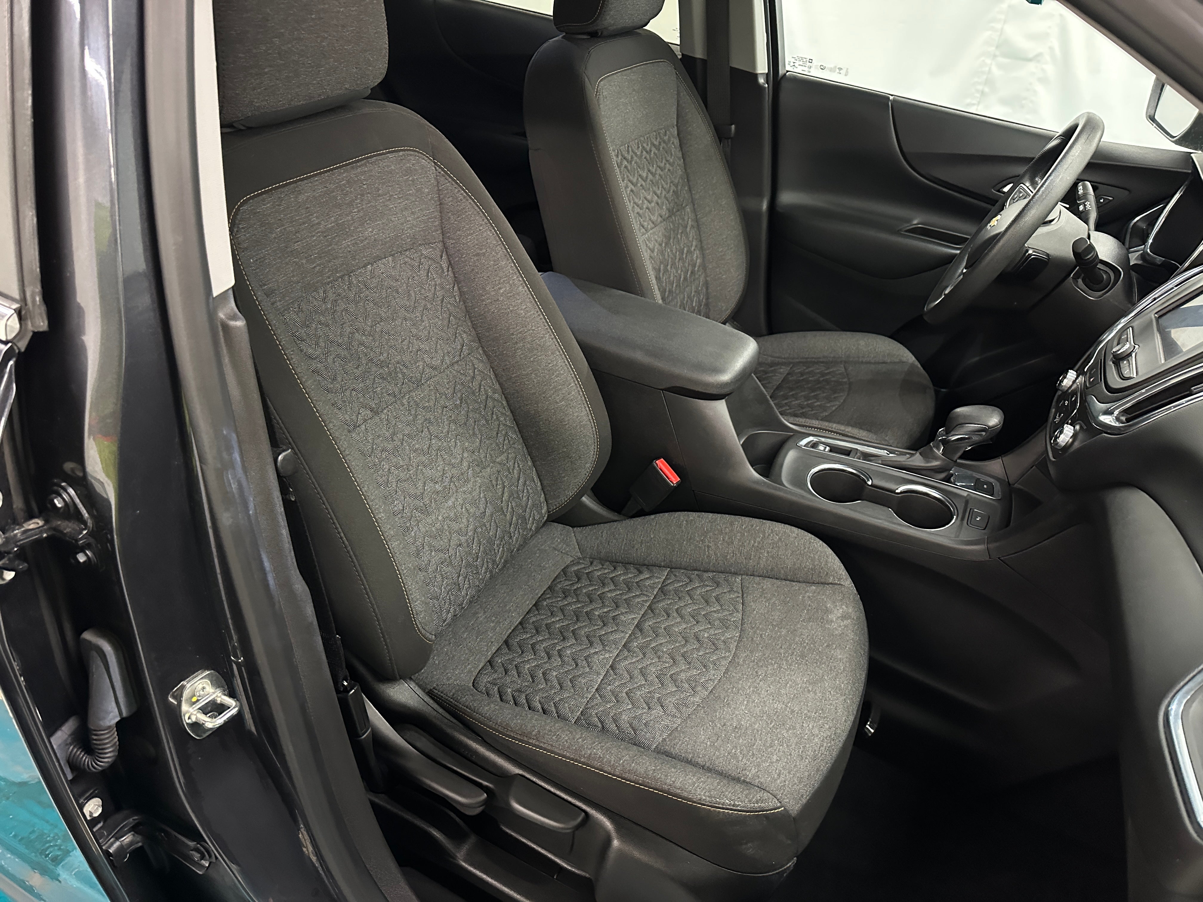 2023 Chevrolet Equinox LT 2