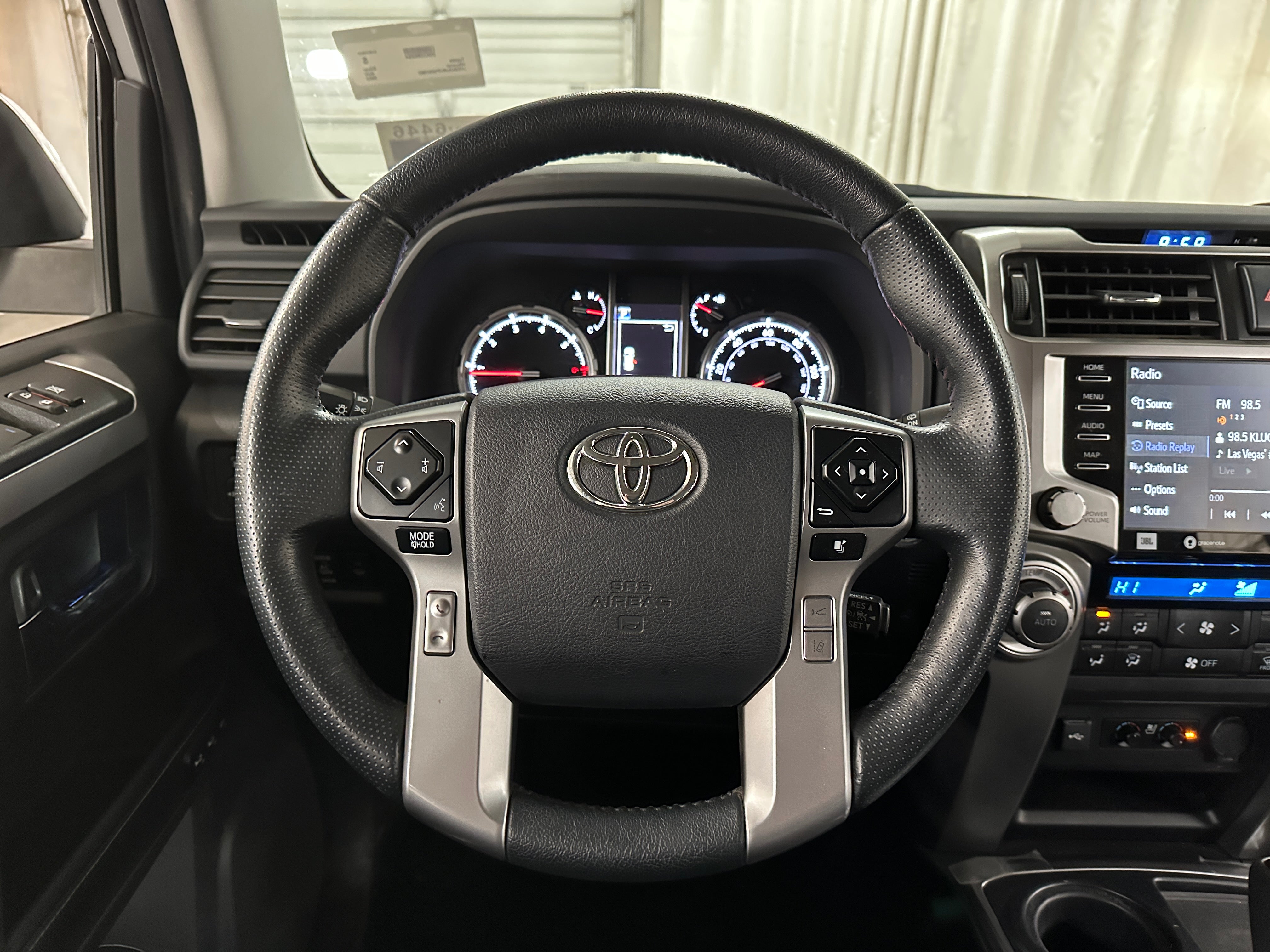 2023 Toyota 4Runner Limited 5