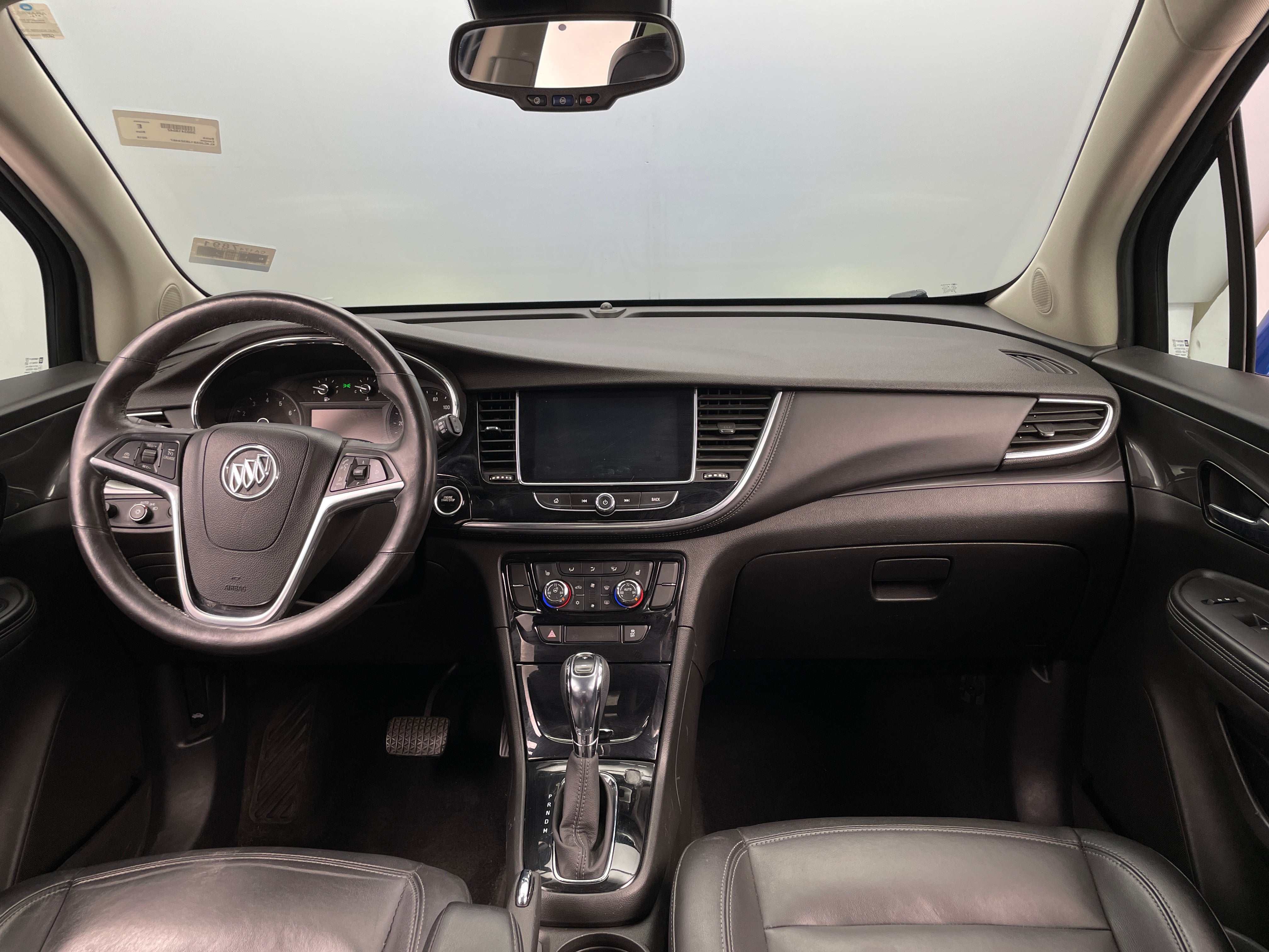 2018 Buick Encore Essence 2