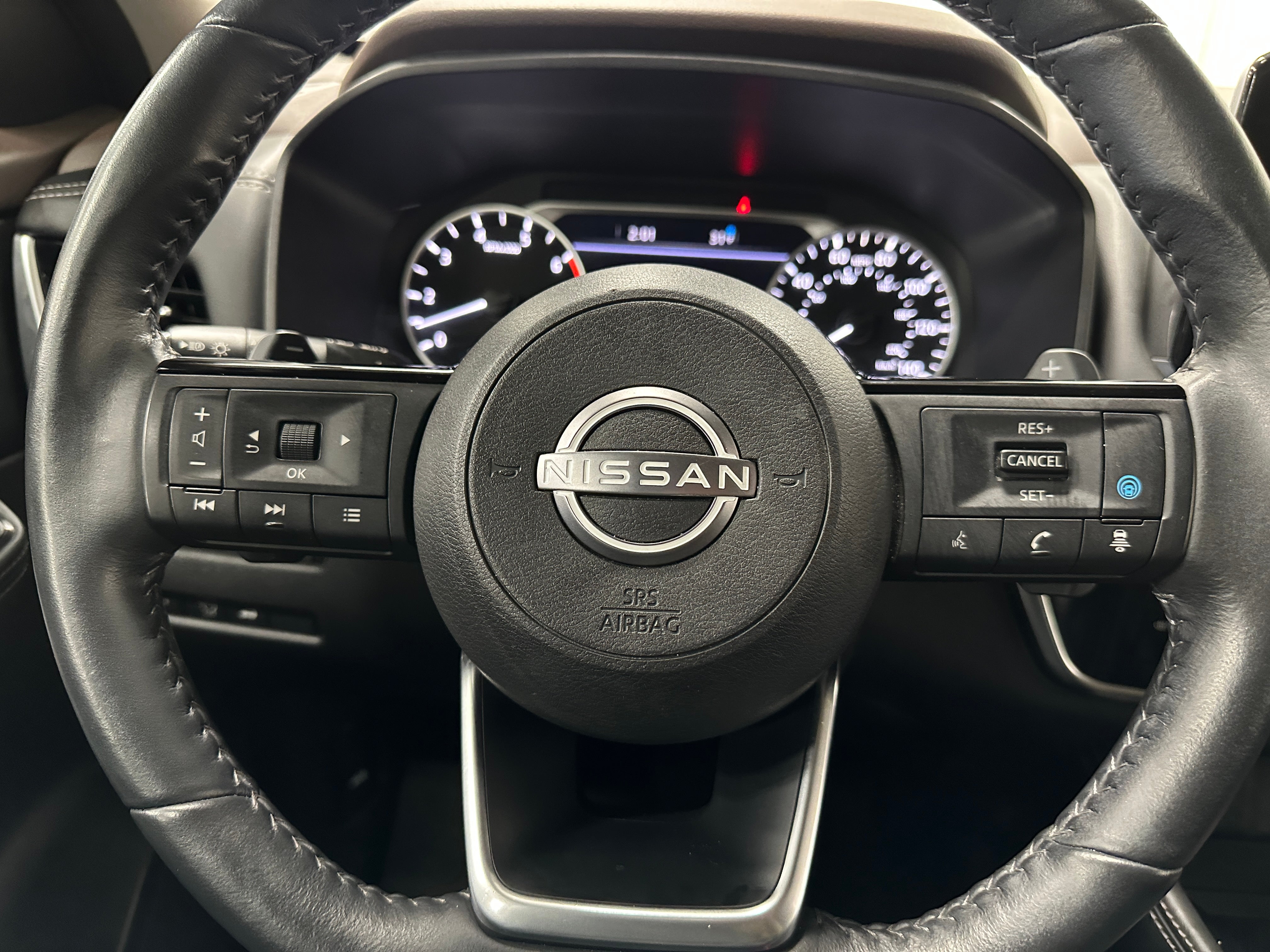 Thumbnail: 2023 Nissan Rogue - 5