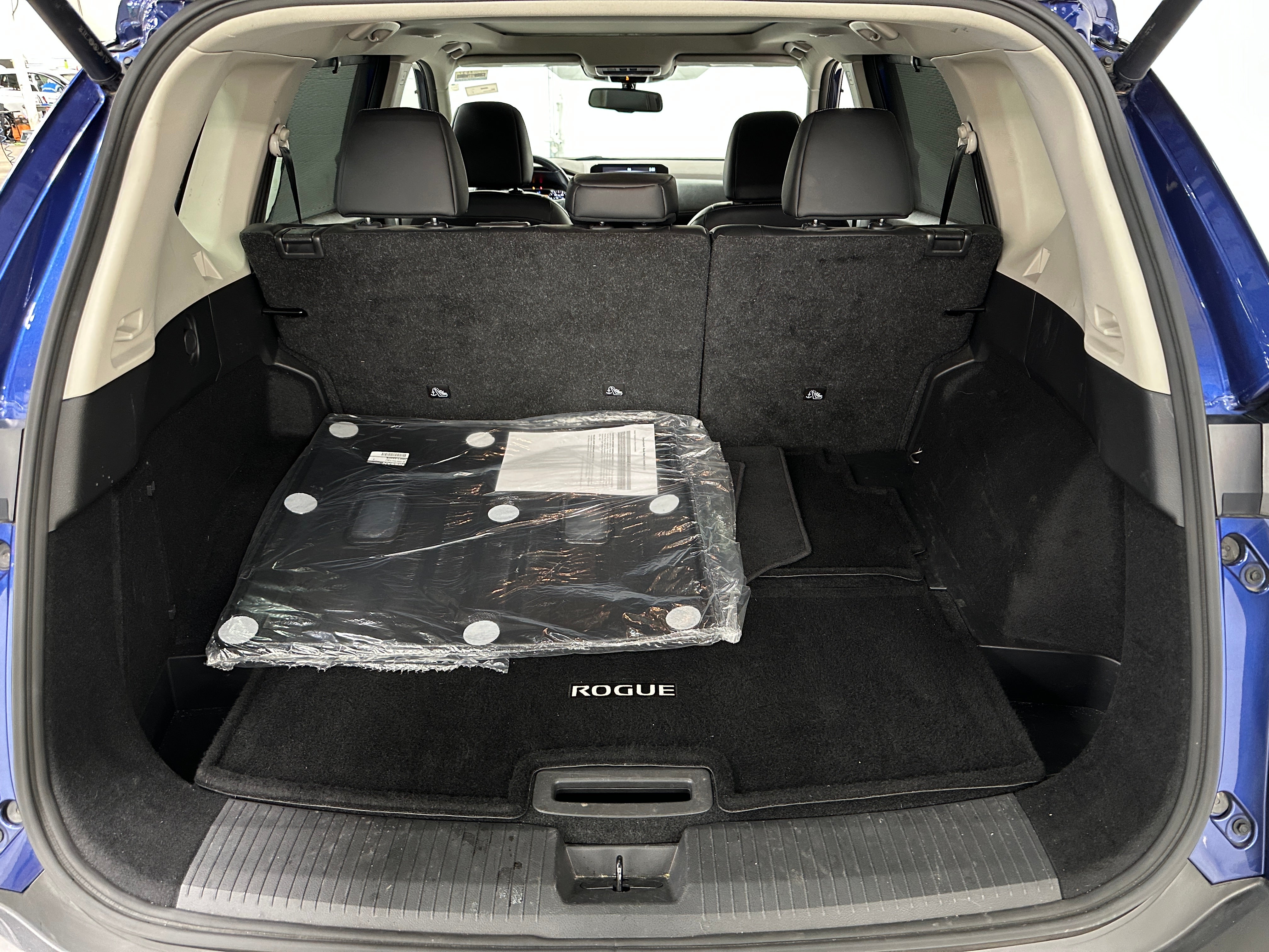 Thumbnail: 2023 Nissan Rogue - 7