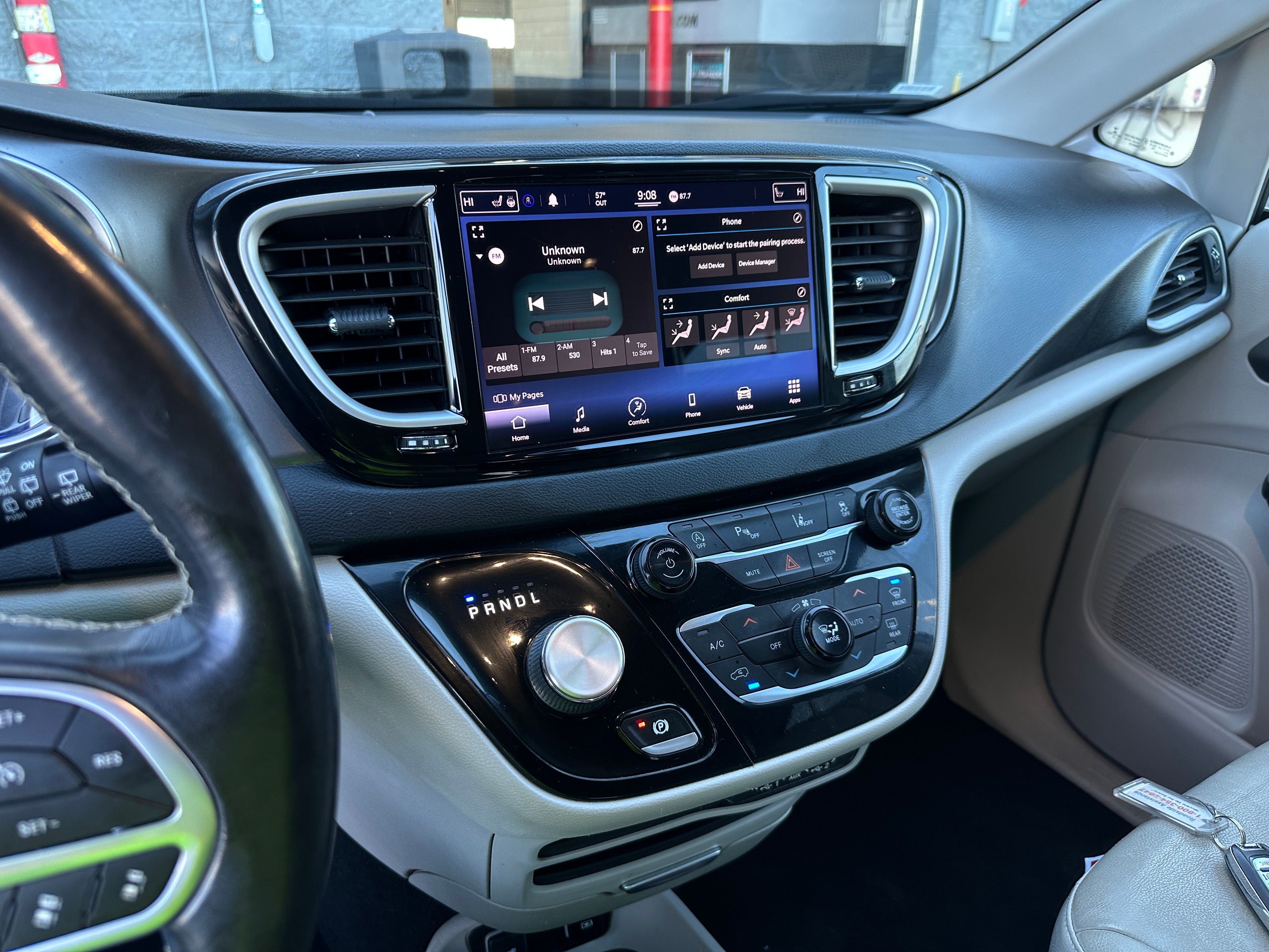 2021 Chrysler Pacifica Touring L 3