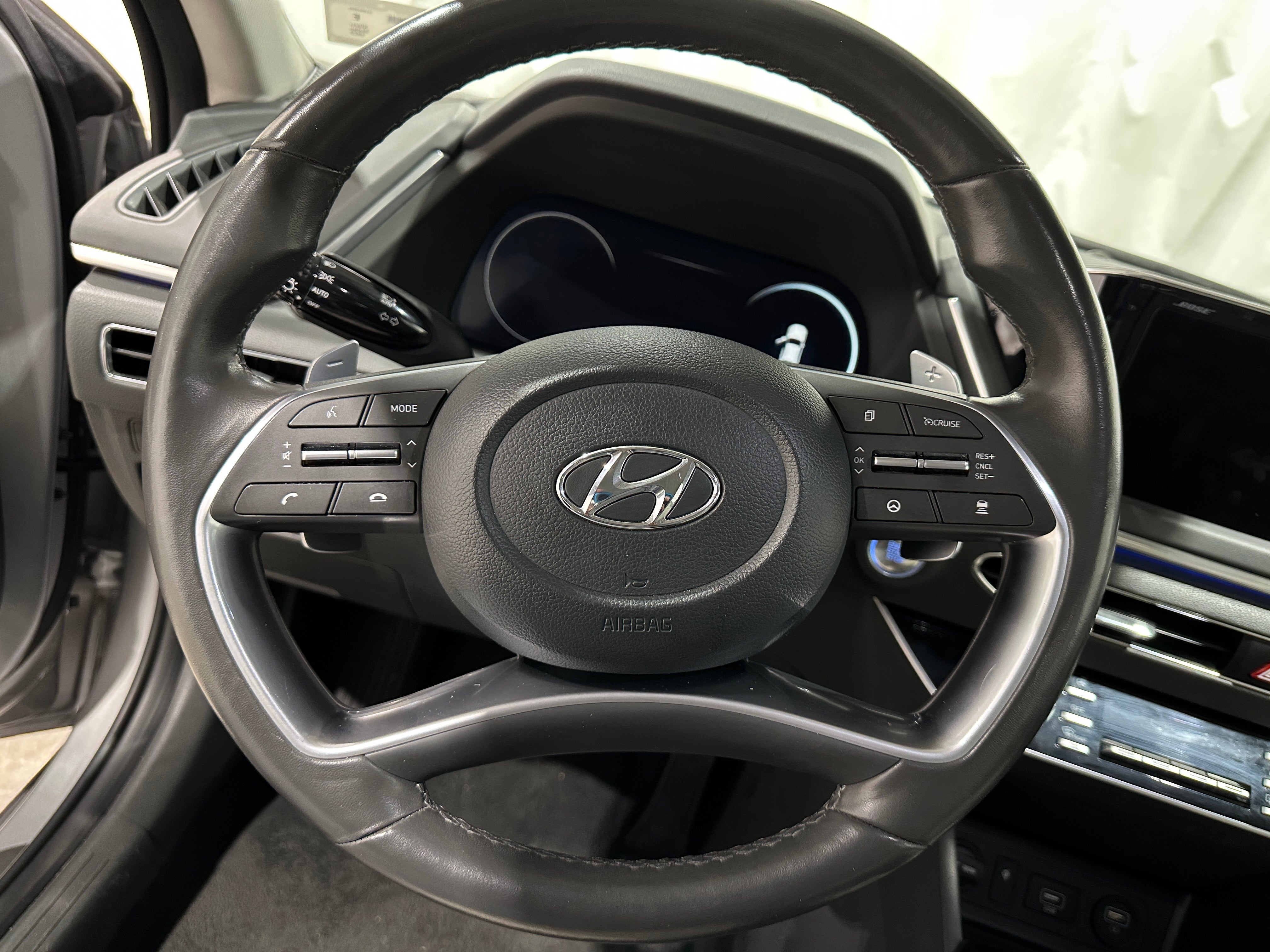 2023 Hyundai Sonata Limited 4