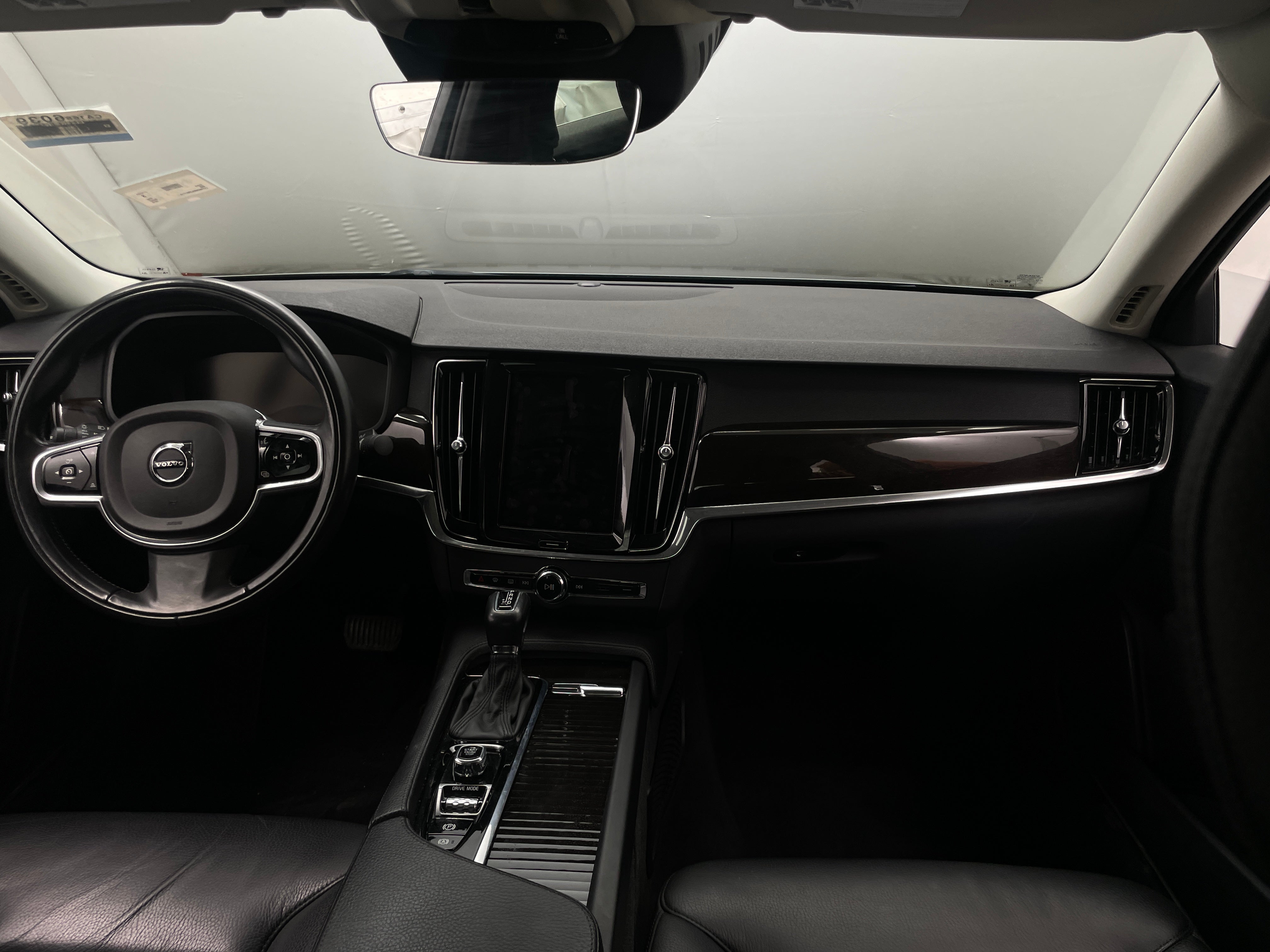 2018 Volvo S90 T5 Momentum 3