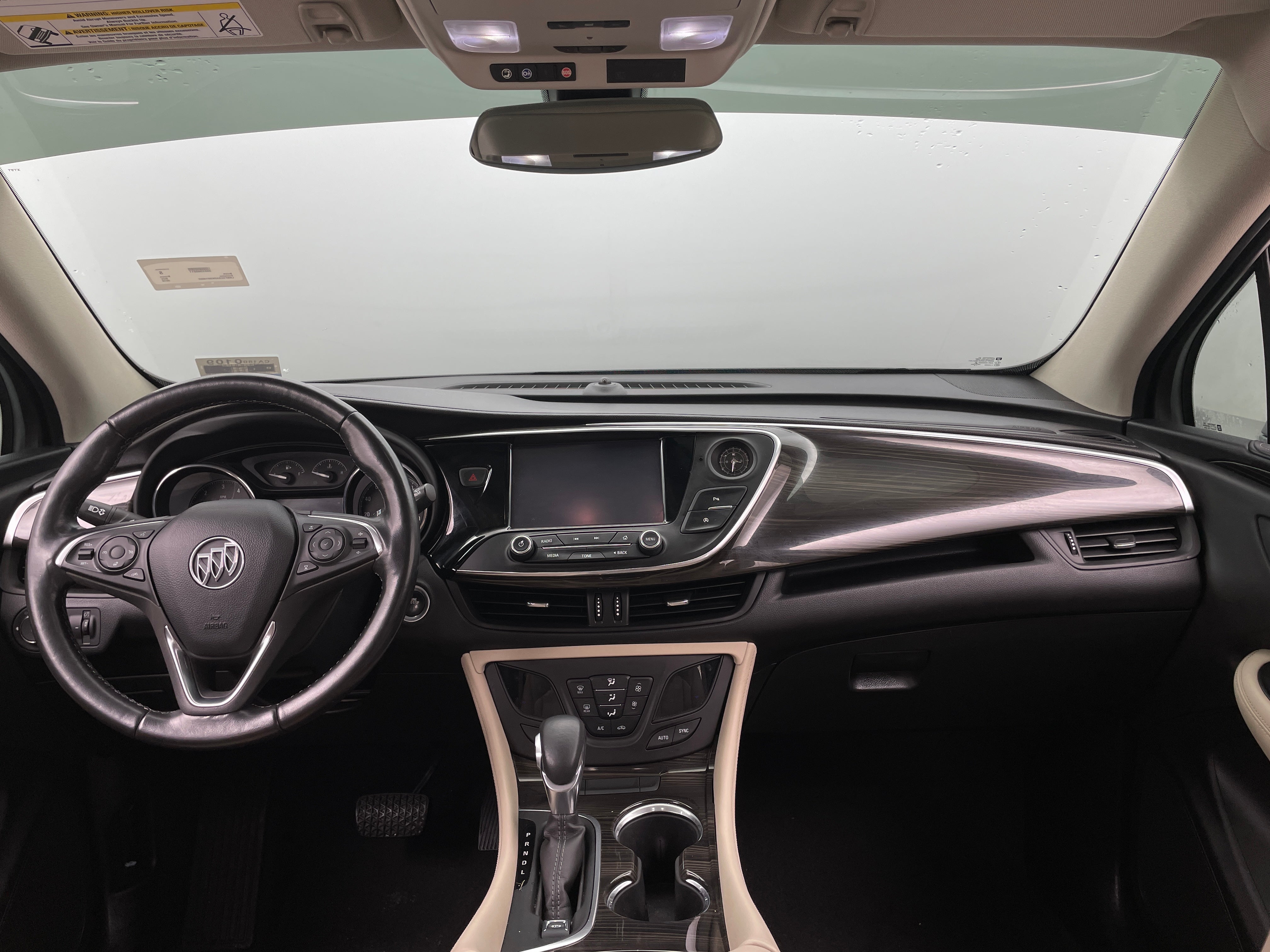 2019 Buick Envision Essence 2