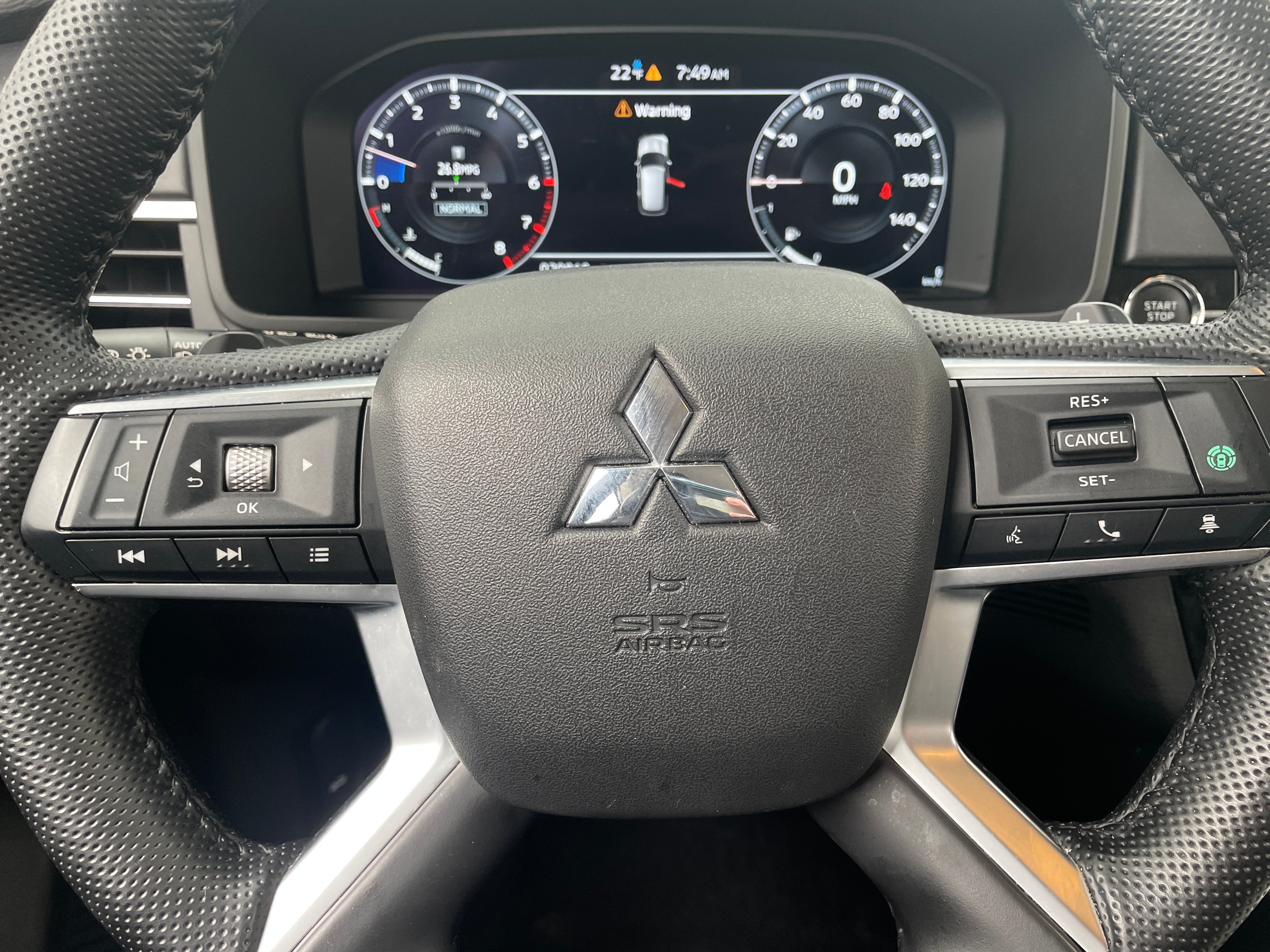 2023 Mitsubishi Outlander SEL 4