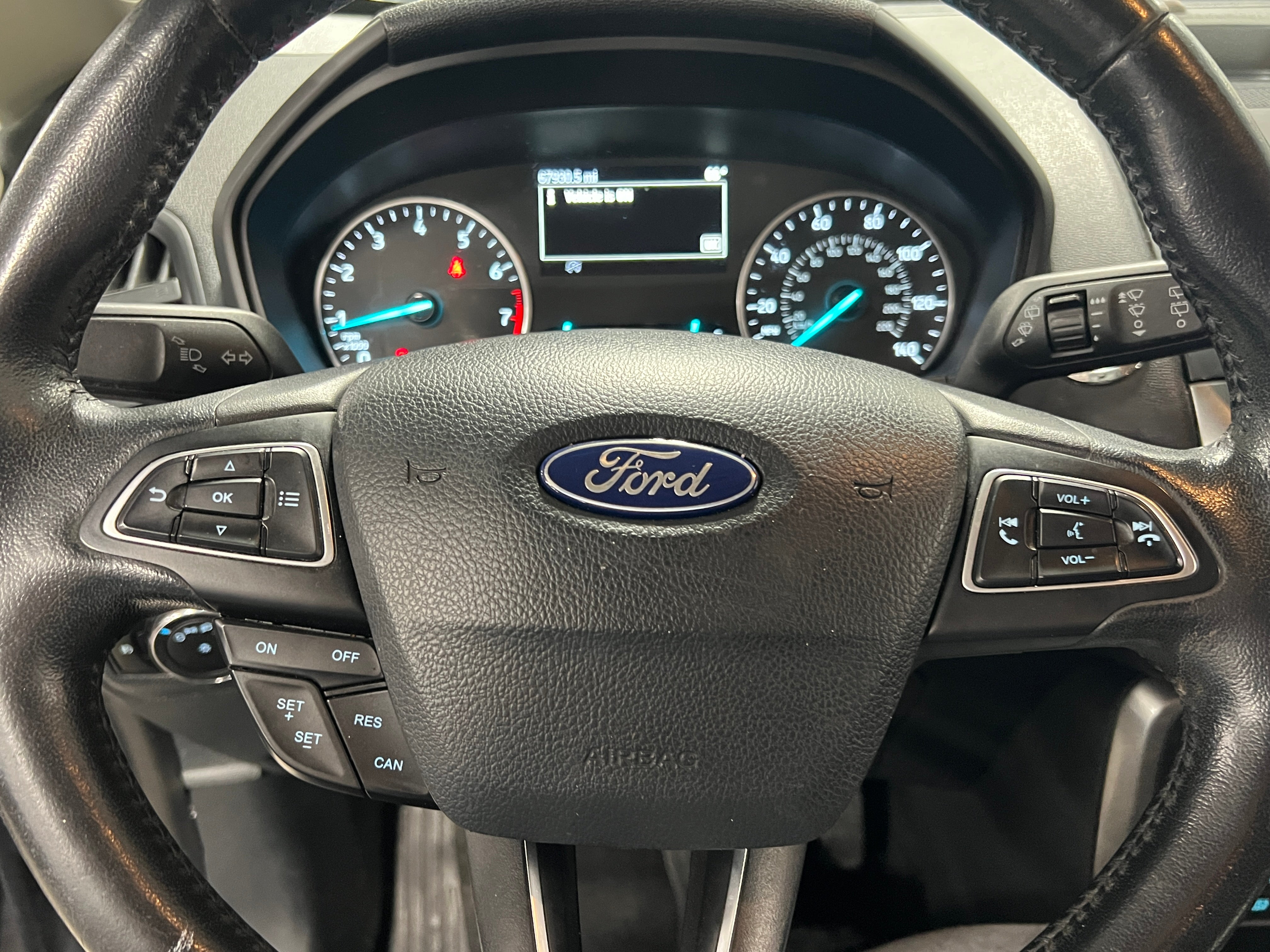 2018 Ford EcoSport SE 5