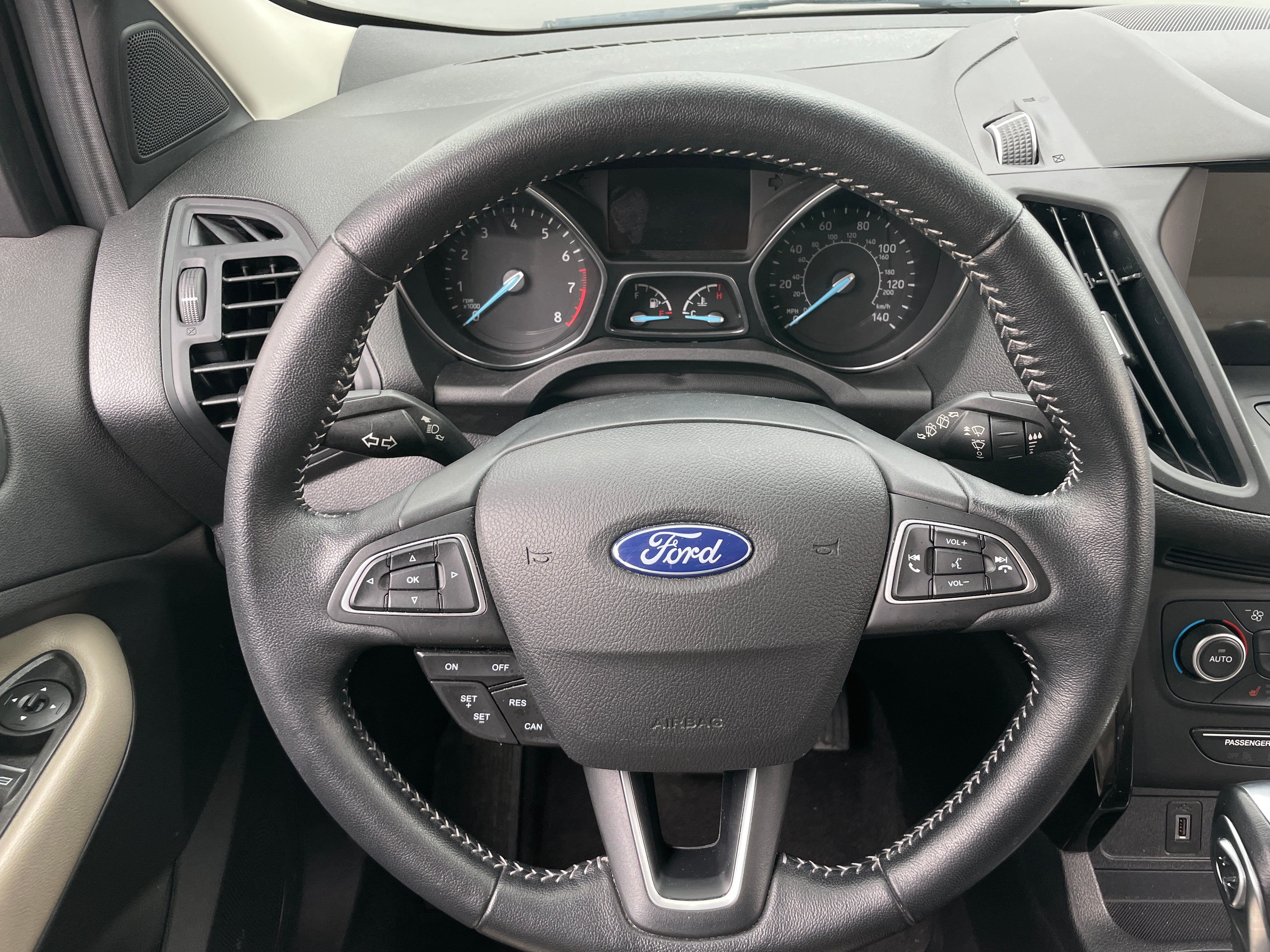 2019 Ford Escape SEL 5