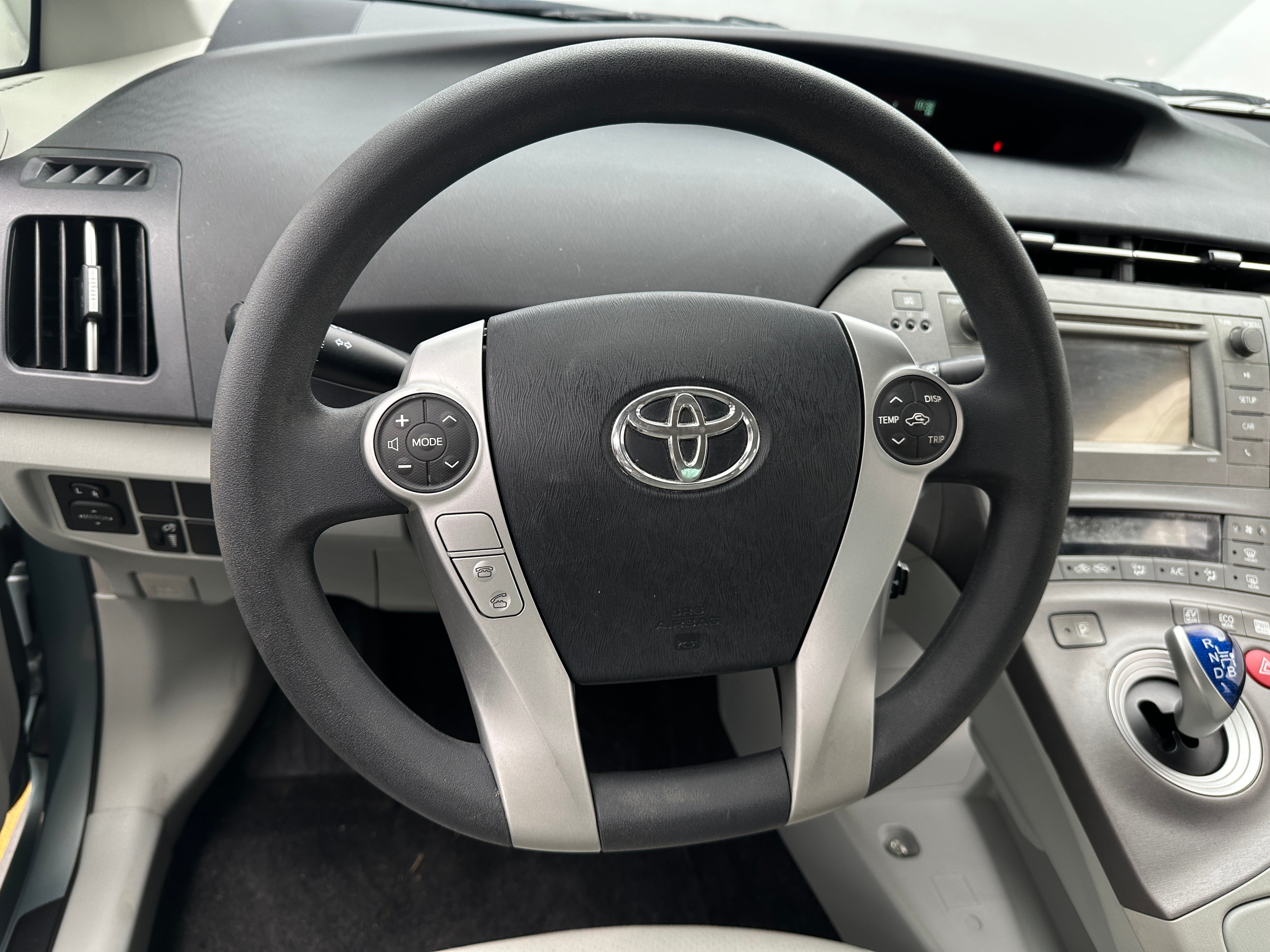 2015 Toyota Prius Two 5