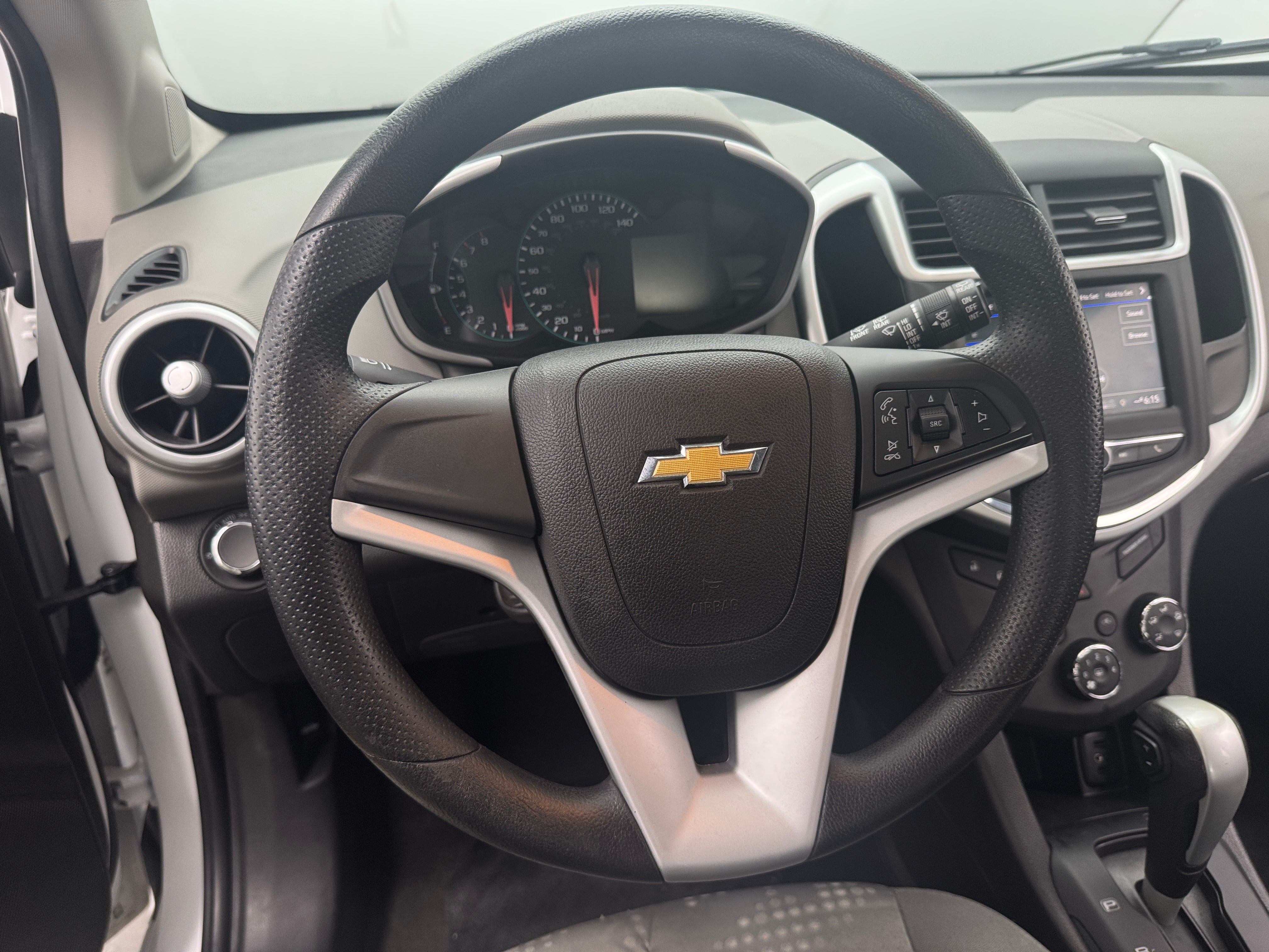 2020 Chevrolet Sonic LT 5