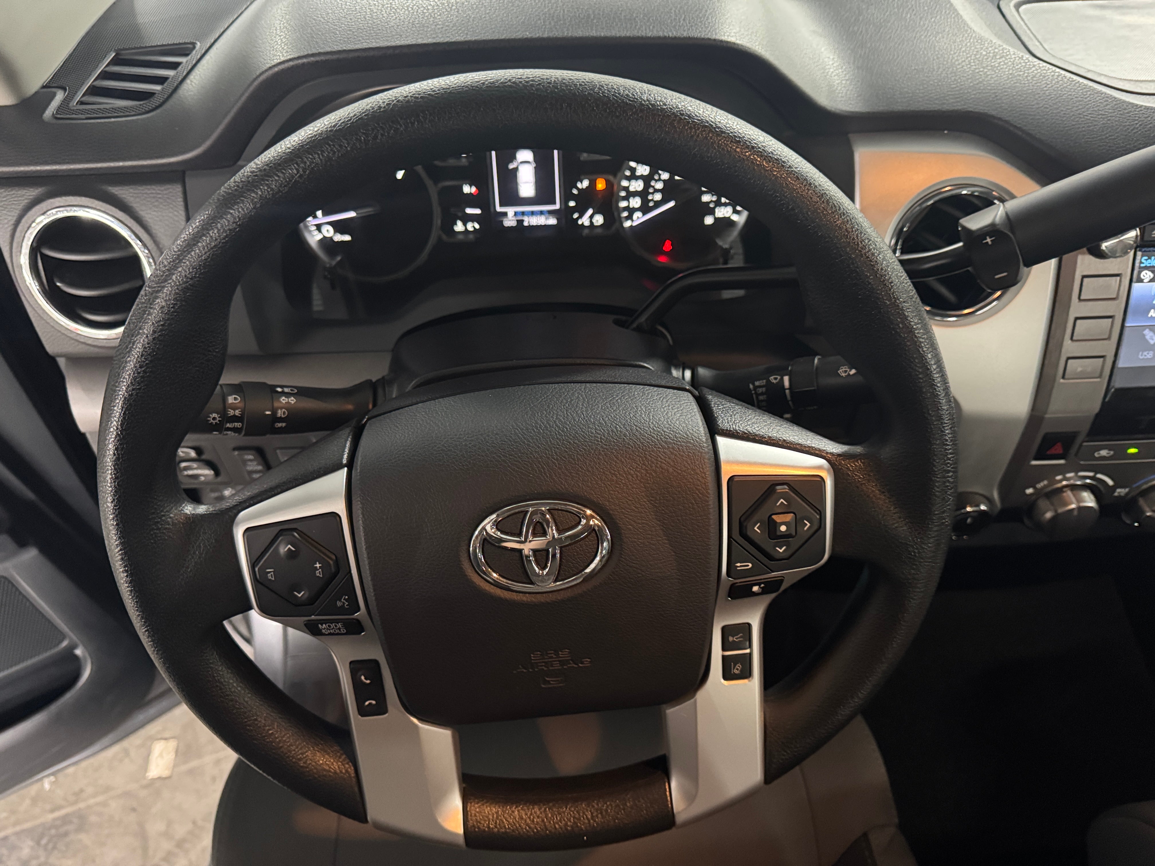 2018 Toyota Tundra SR5 5