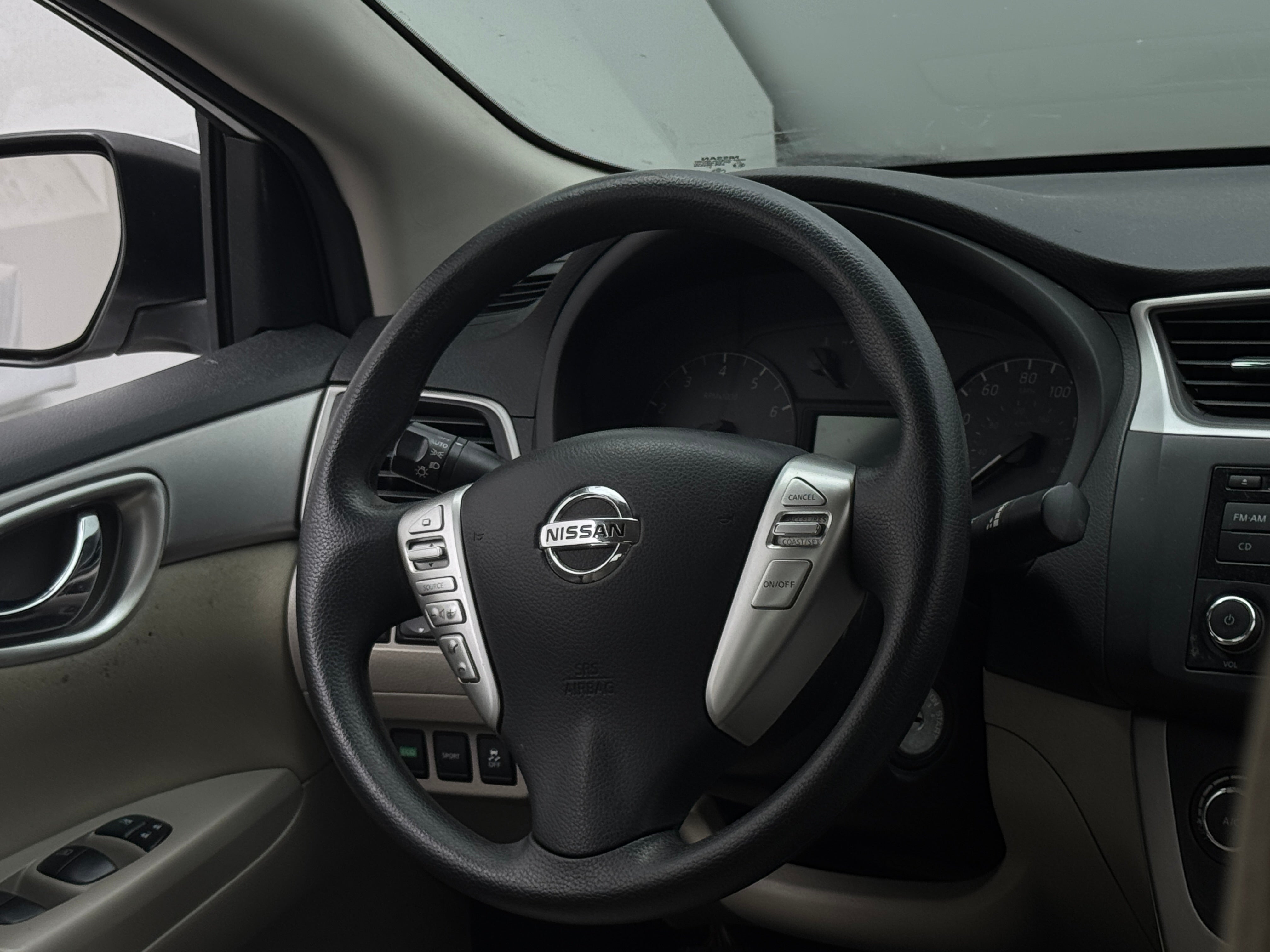 2015 Nissan Sentra S 5