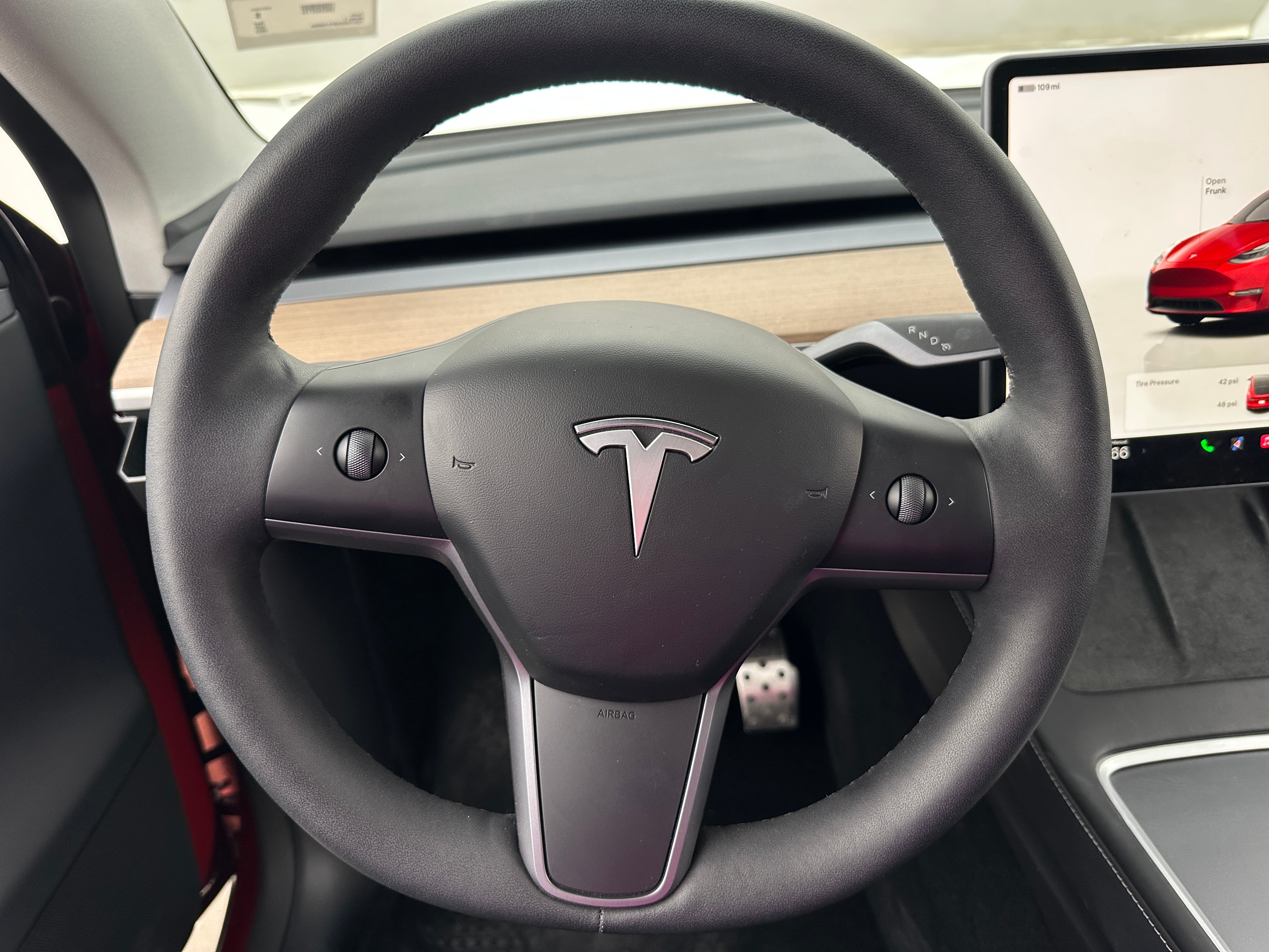 2023 Tesla Model Y Long Range 4