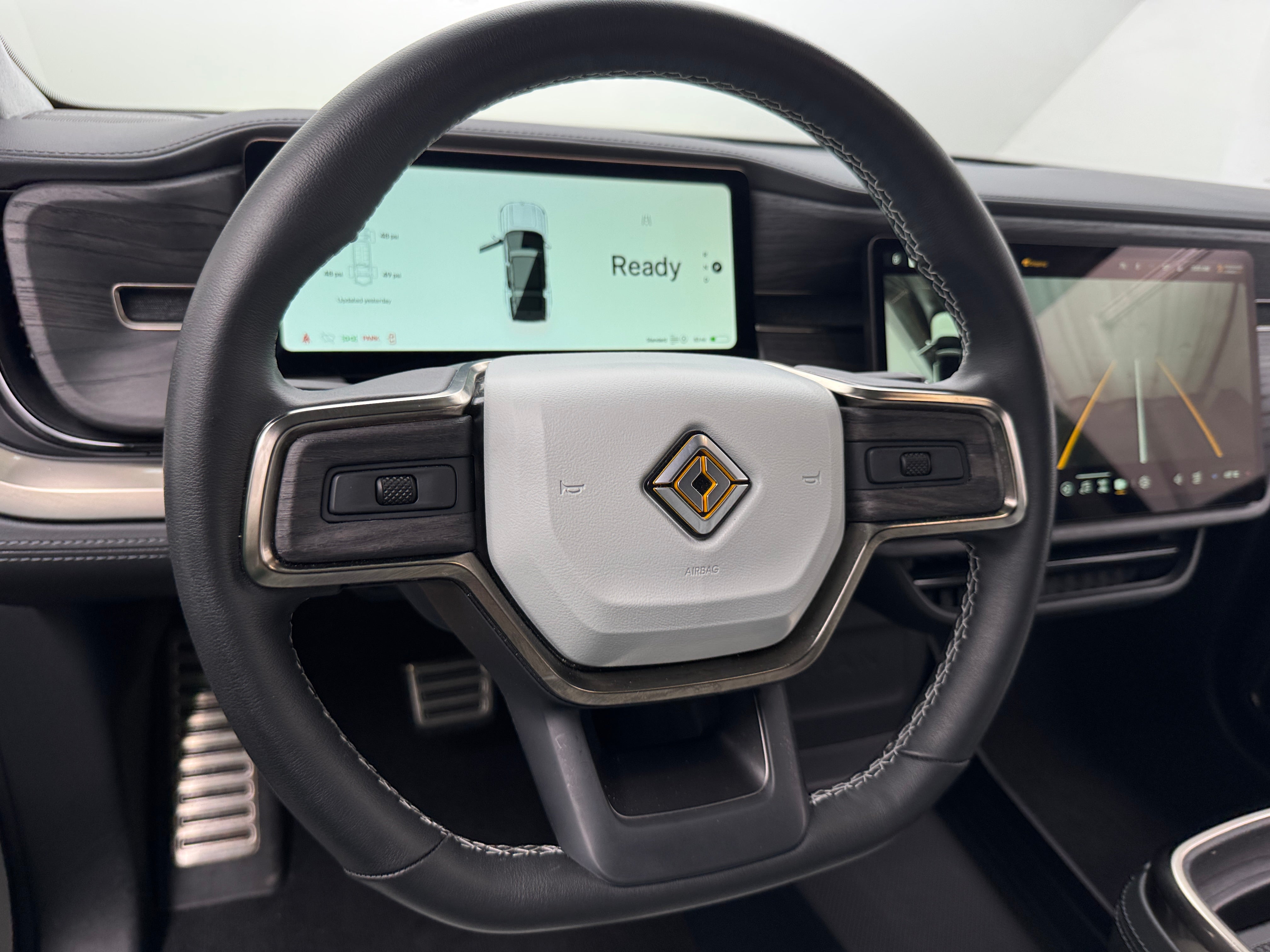 2023 Rivian R1S Adventure 5