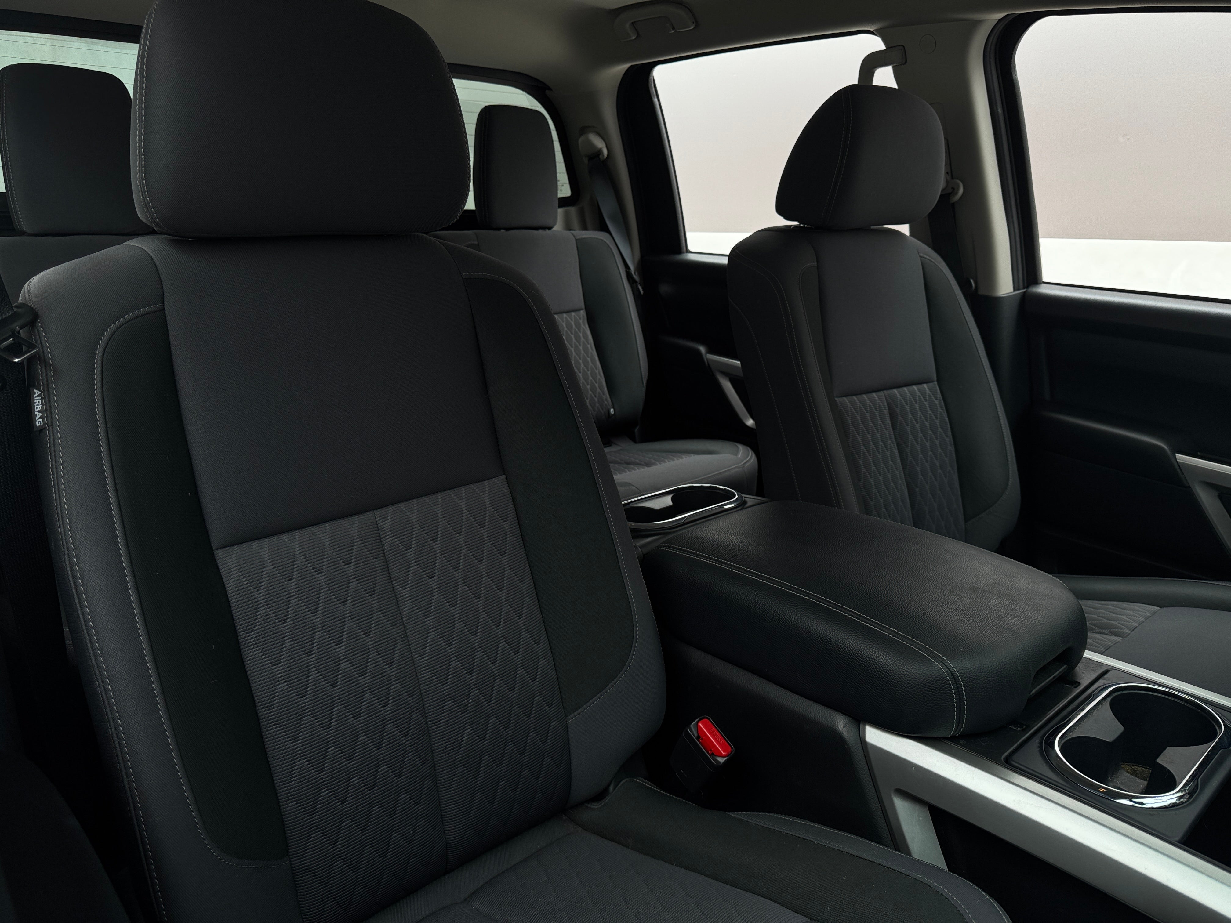 Thumbnail: 2021 Nissan Titan - 2