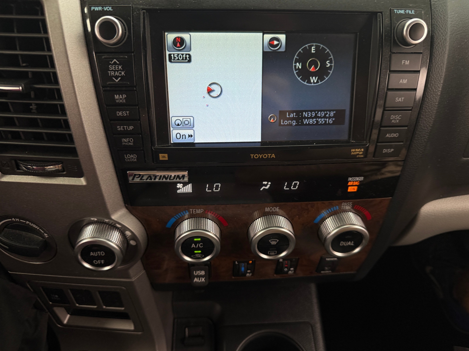 Thumbnail: 2012 Toyota Tundra - 3