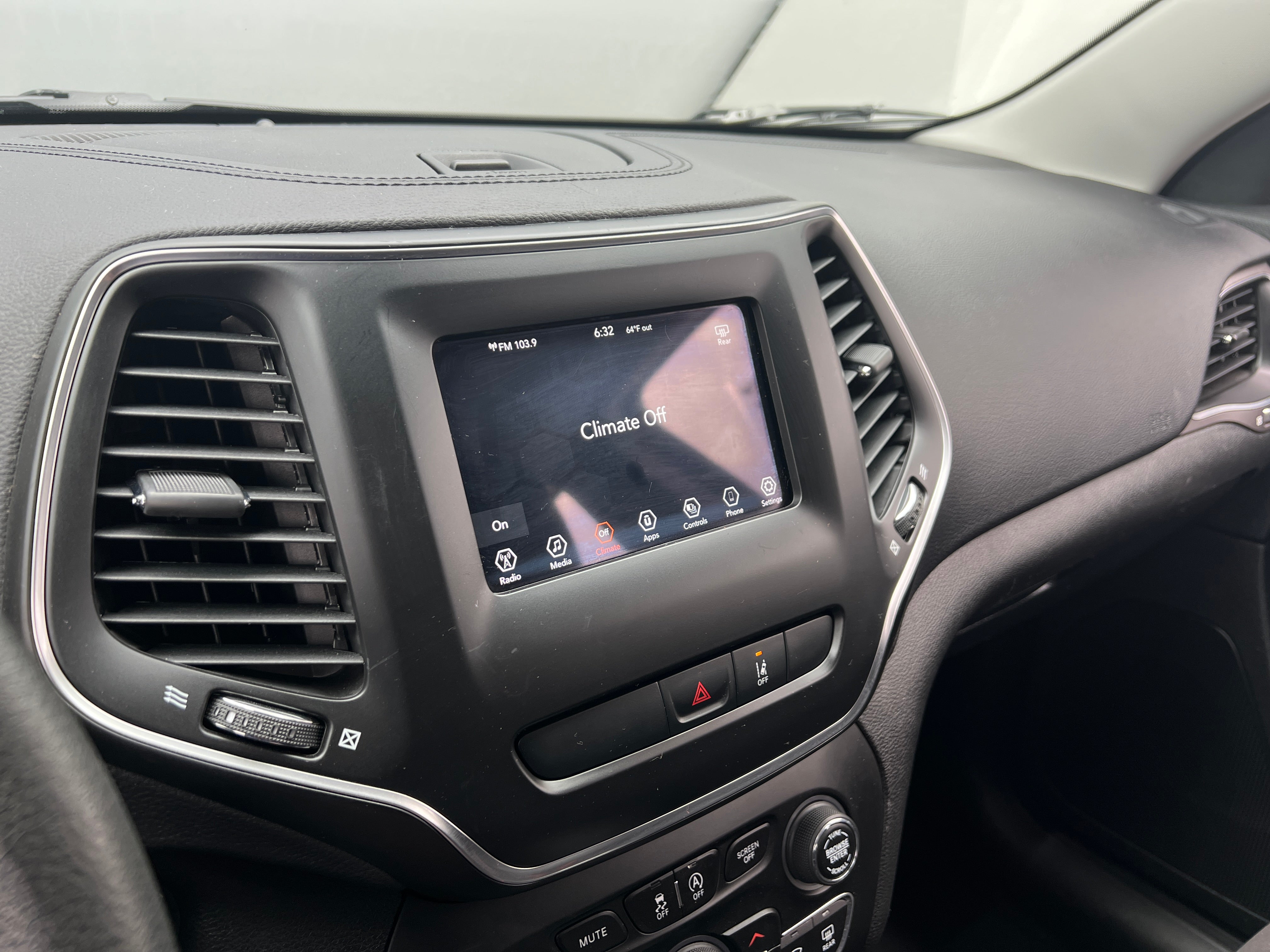 2021 Jeep Cherokee Latitude 4