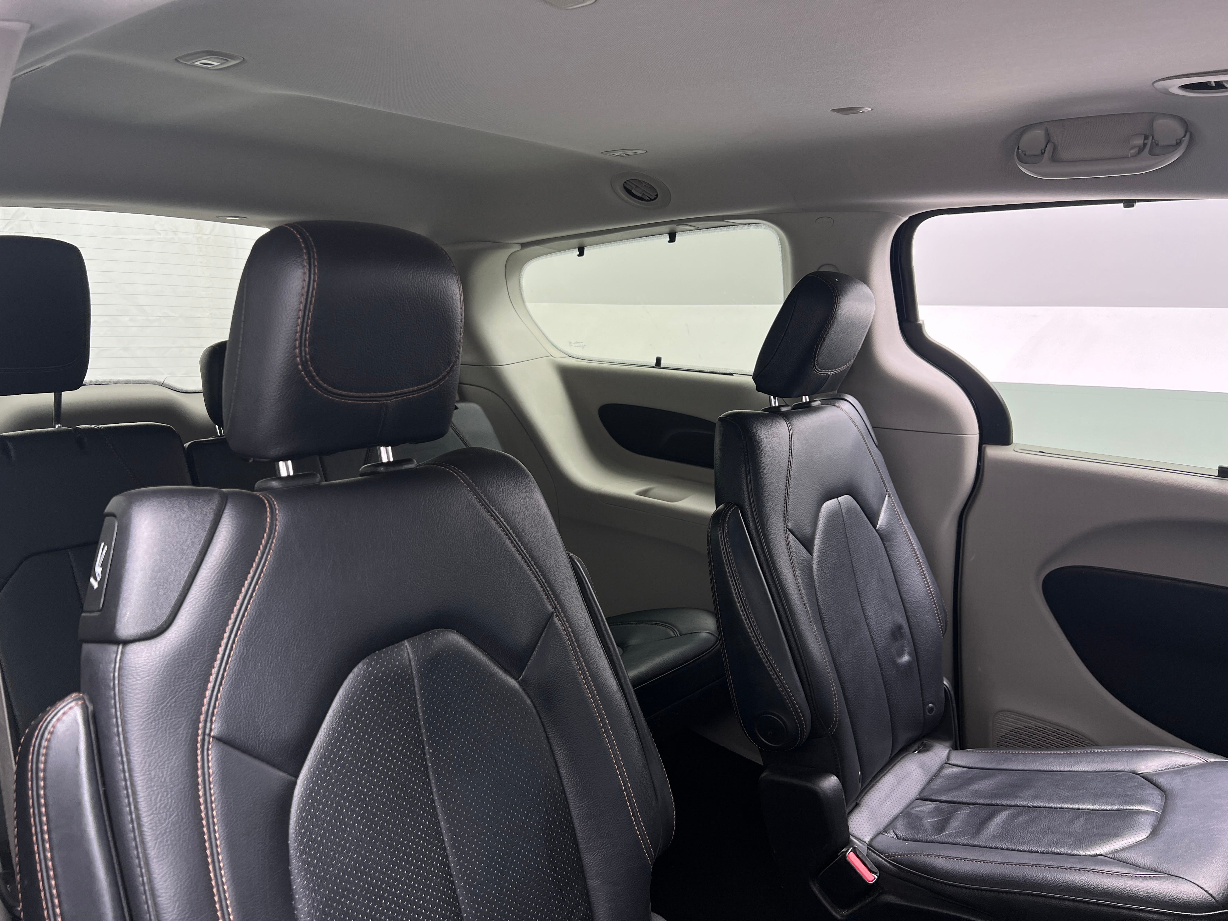 2019 Chrysler Pacifica Touring L 5