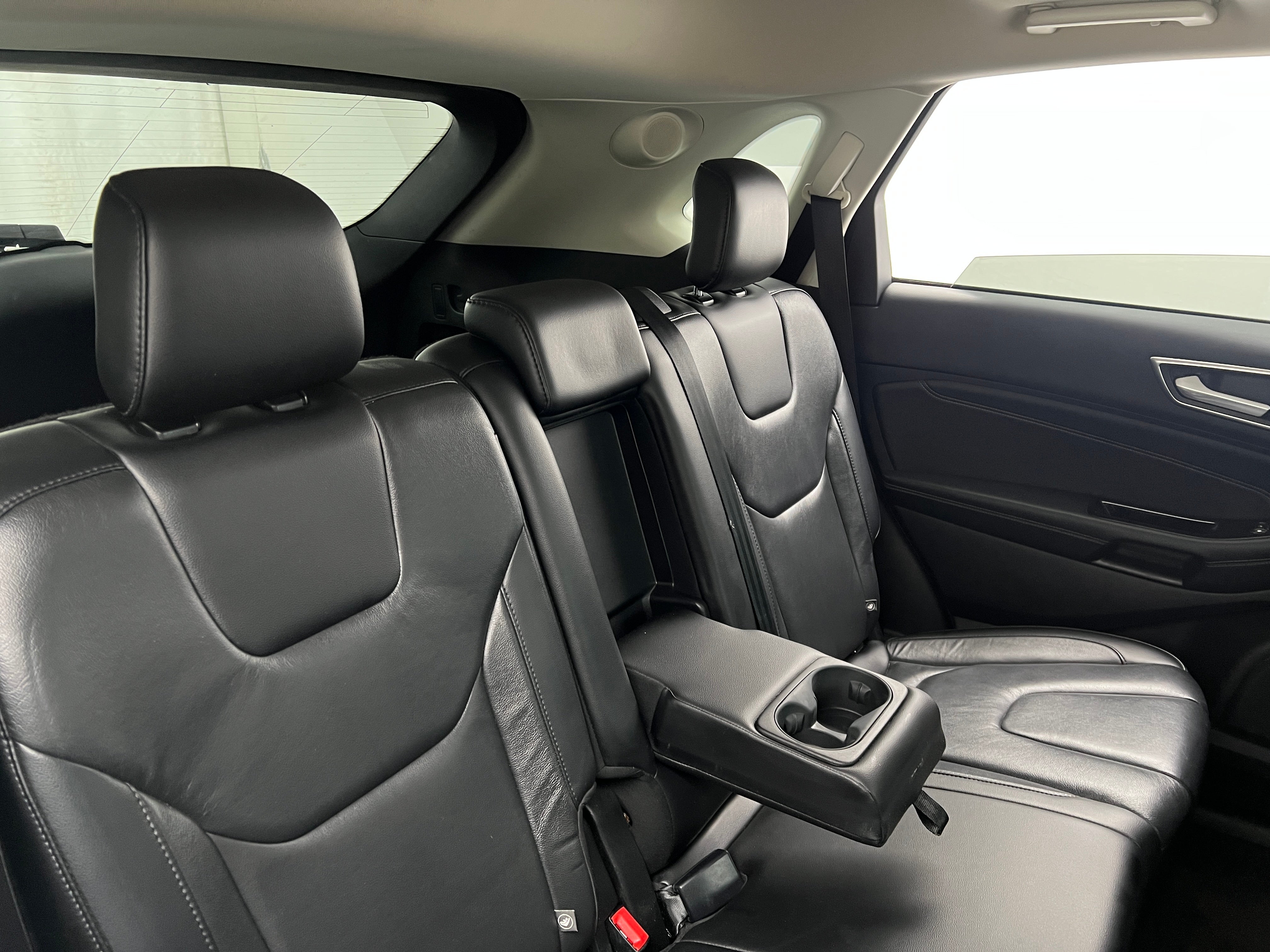 2019 Ford Edge Titanium 6