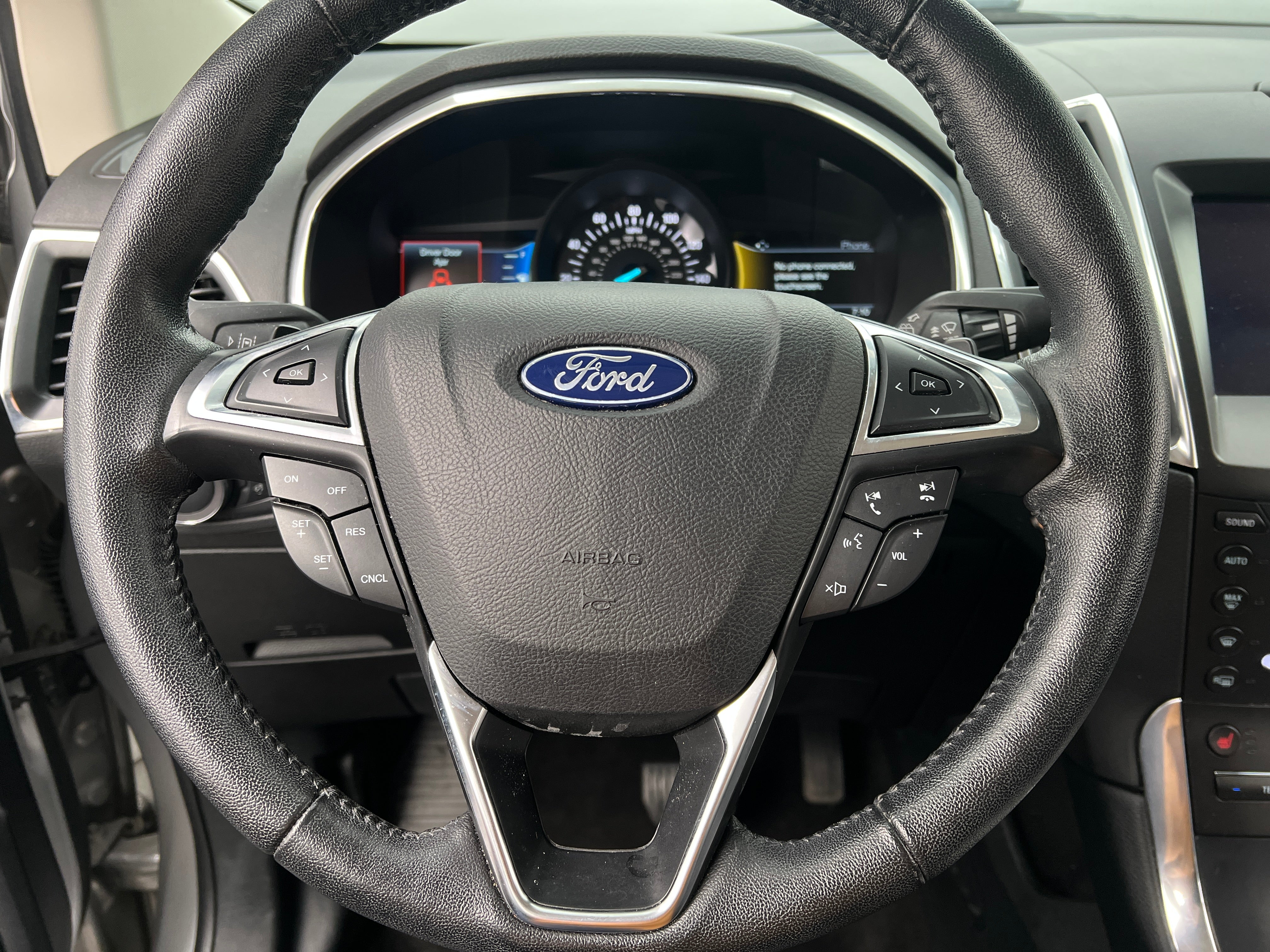 2019 Ford Edge Titanium 5