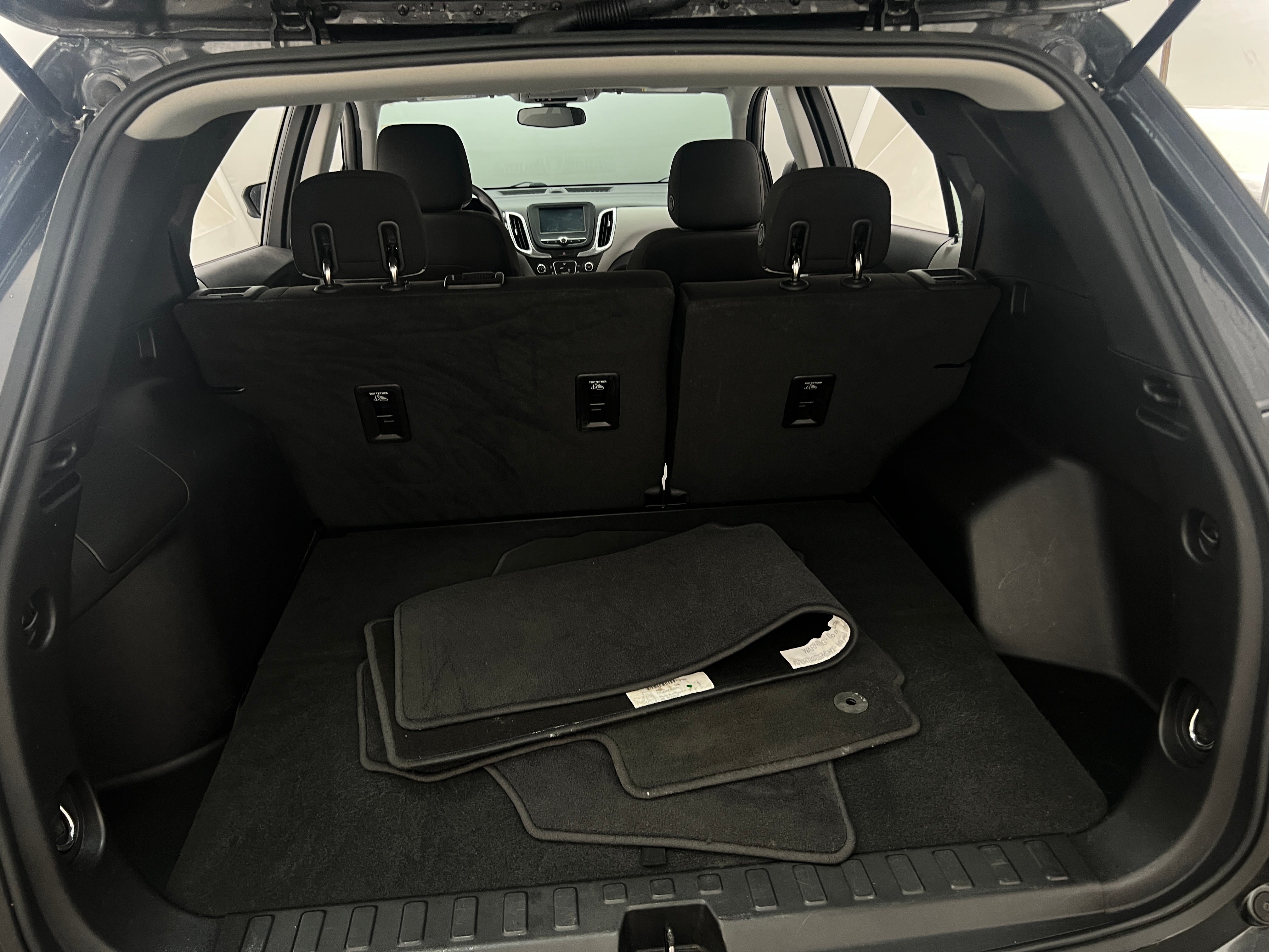 2018 Chevrolet Equinox LS 7
