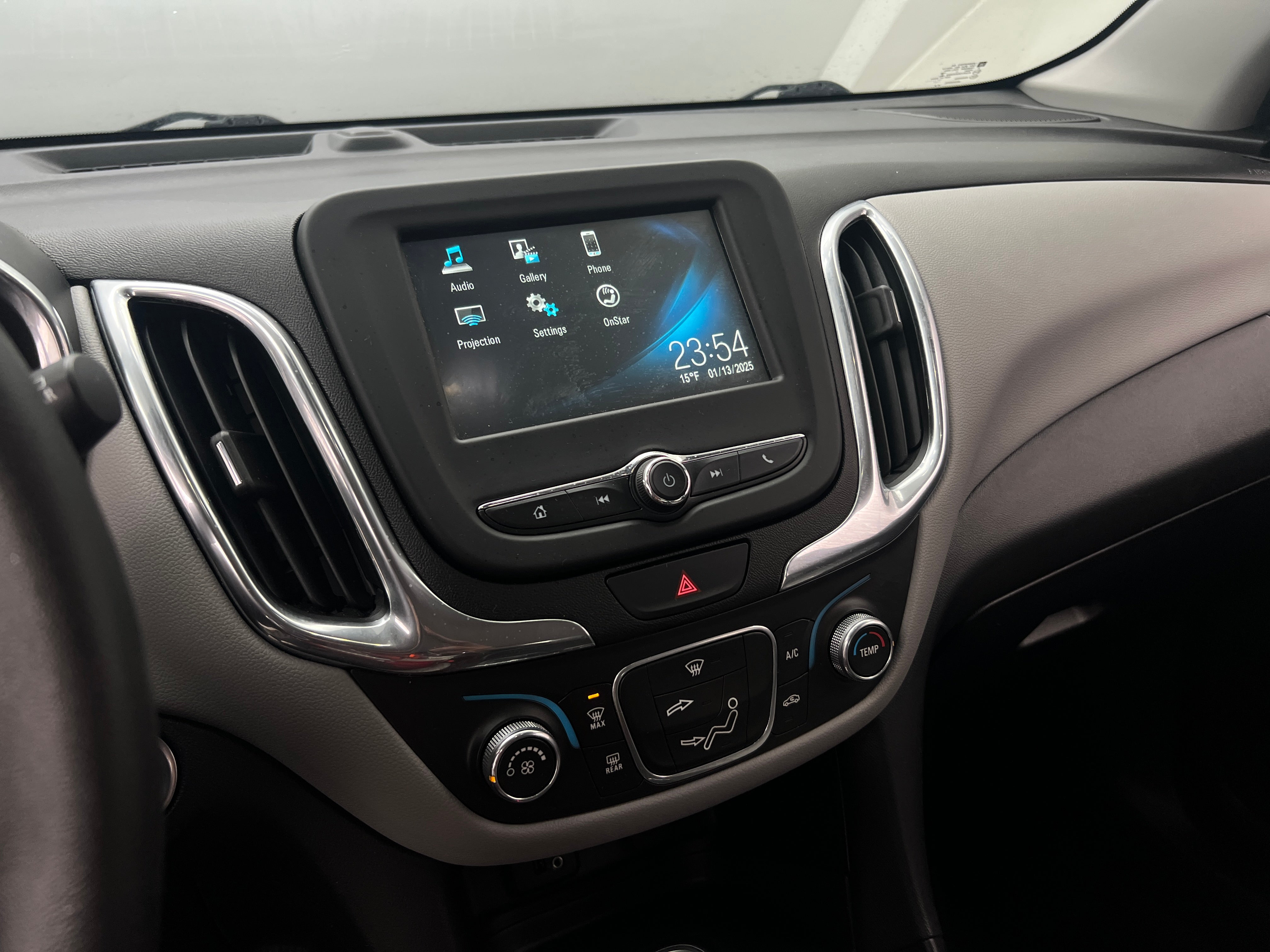 2018 Chevrolet Equinox LS 4