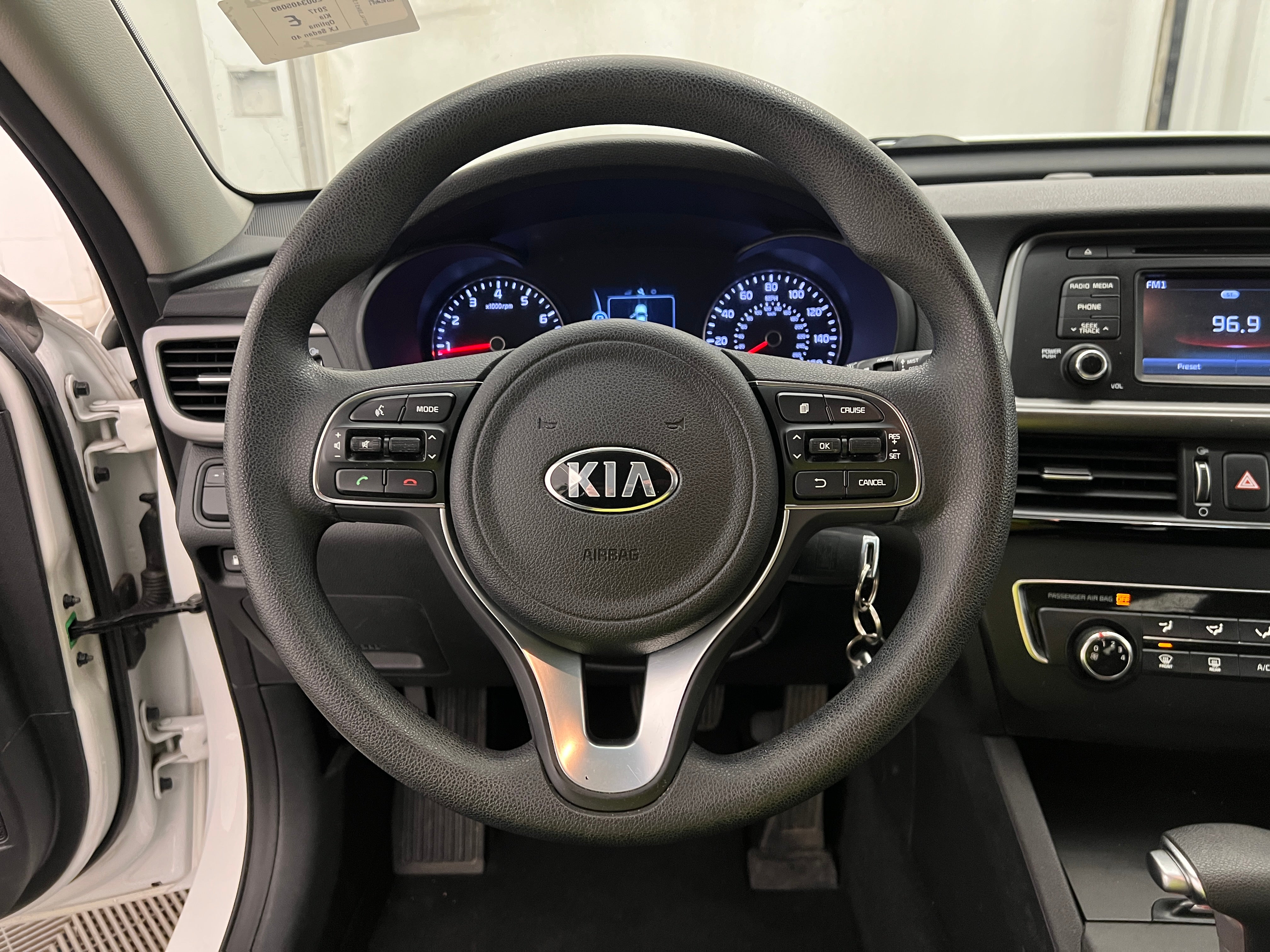 2017 Kia Optima LX 5