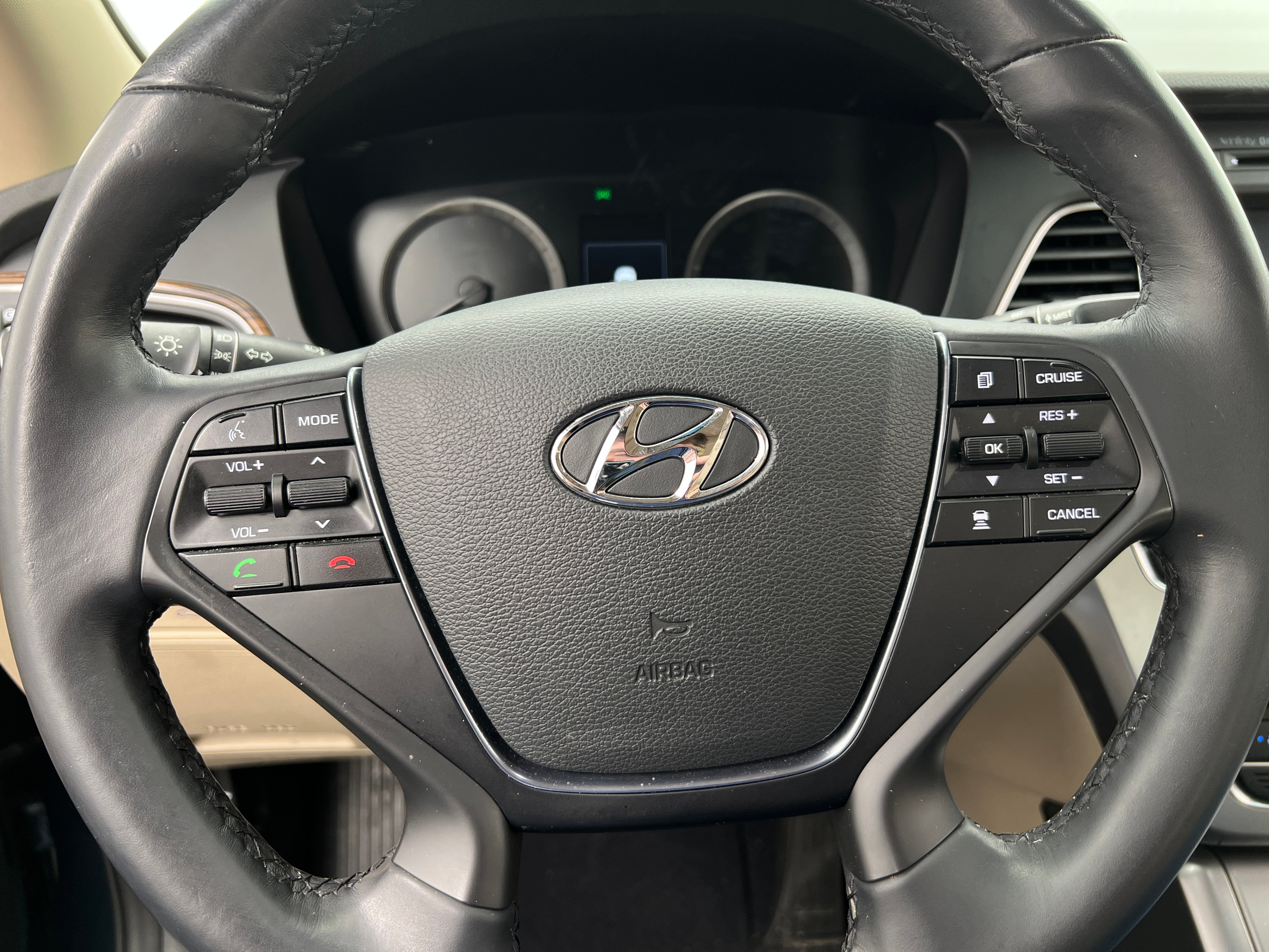 2017 Hyundai Sonata Limited 4