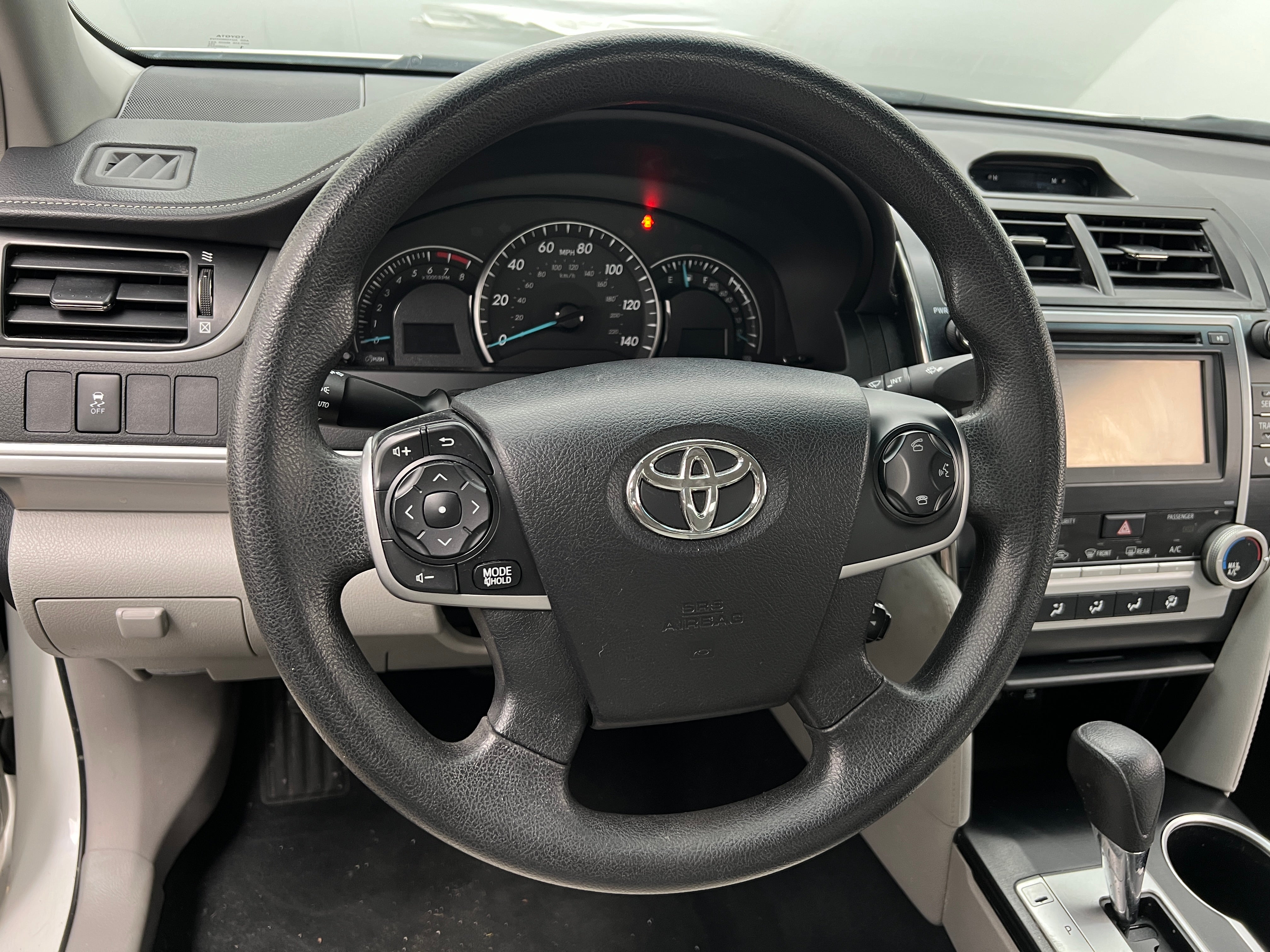 2014 Toyota Camry LE 5