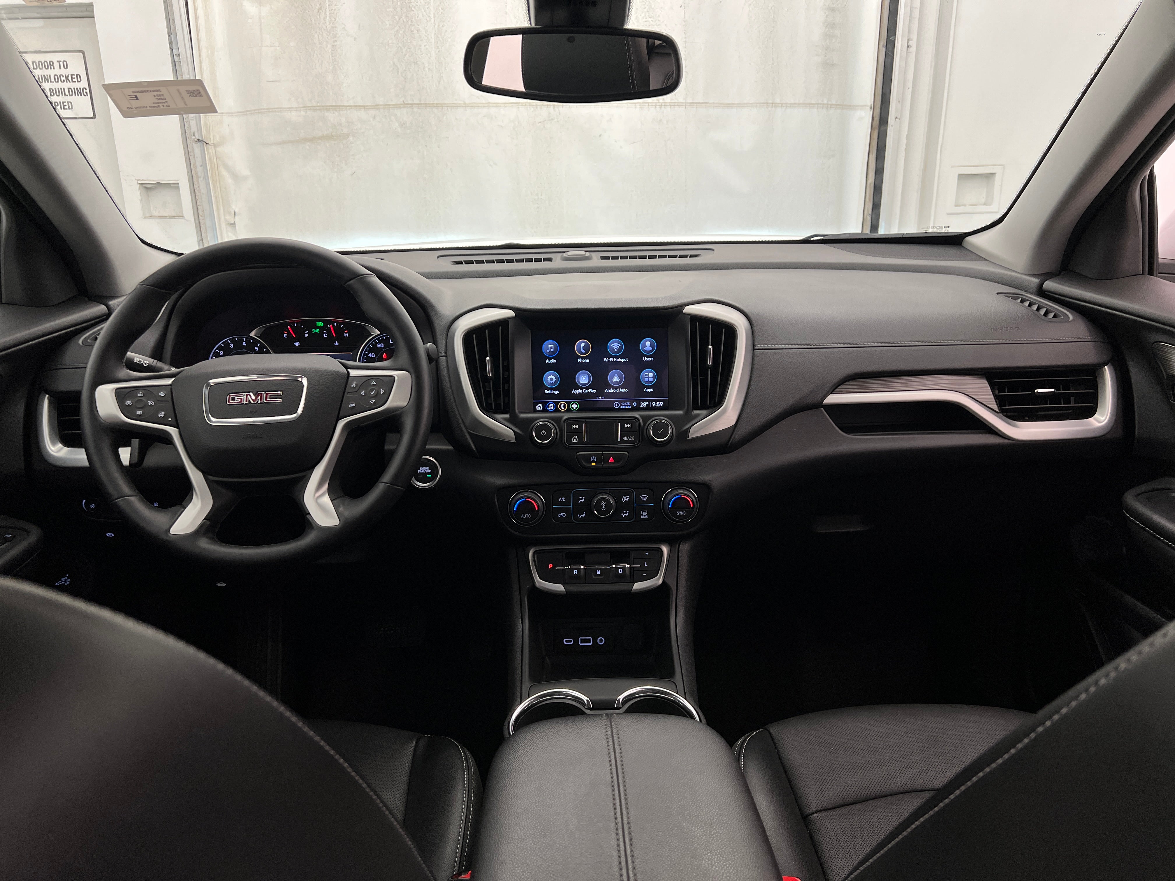 2024 GMC Terrain SLT 2