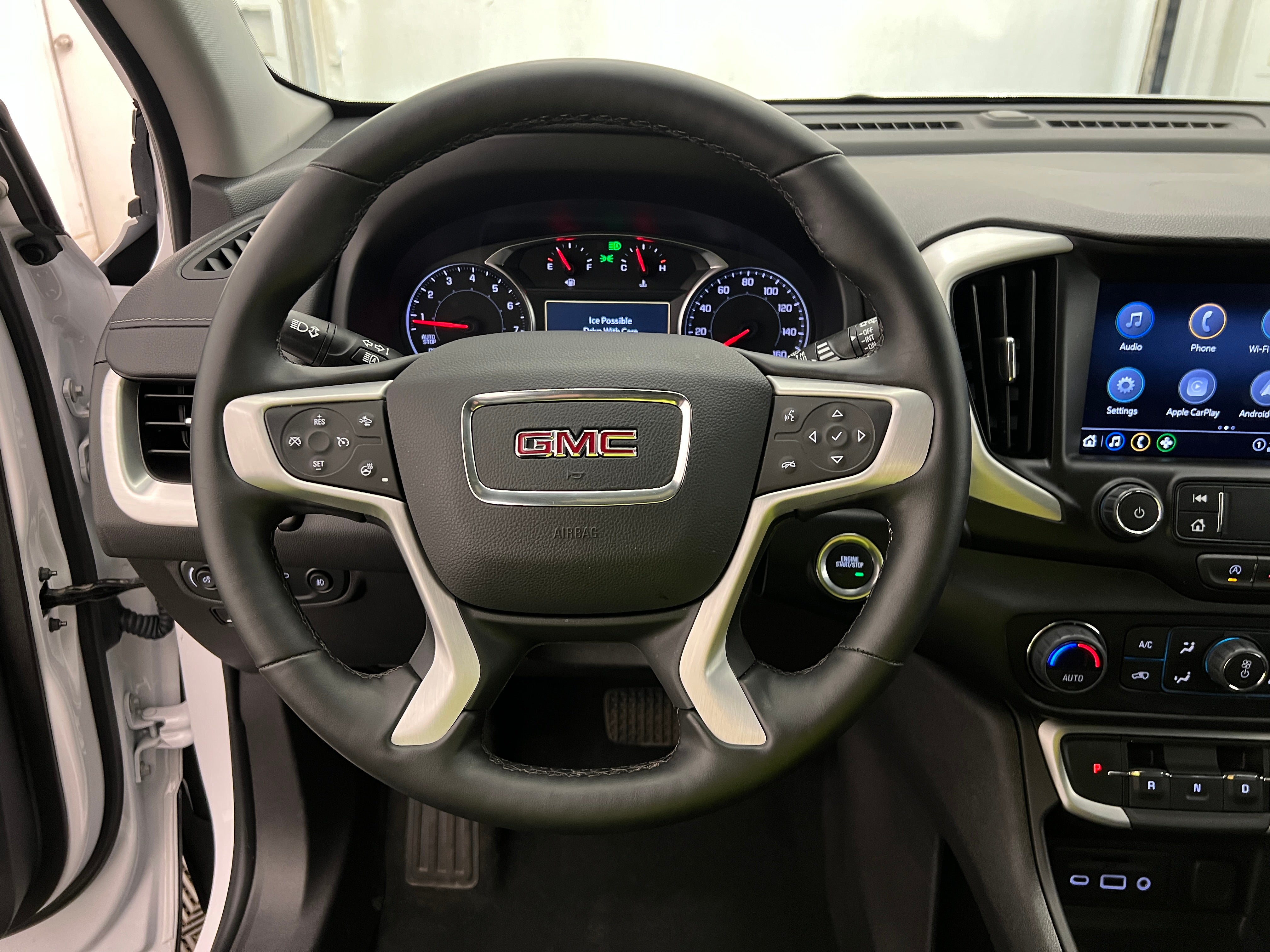 2024 GMC Terrain SLT 4