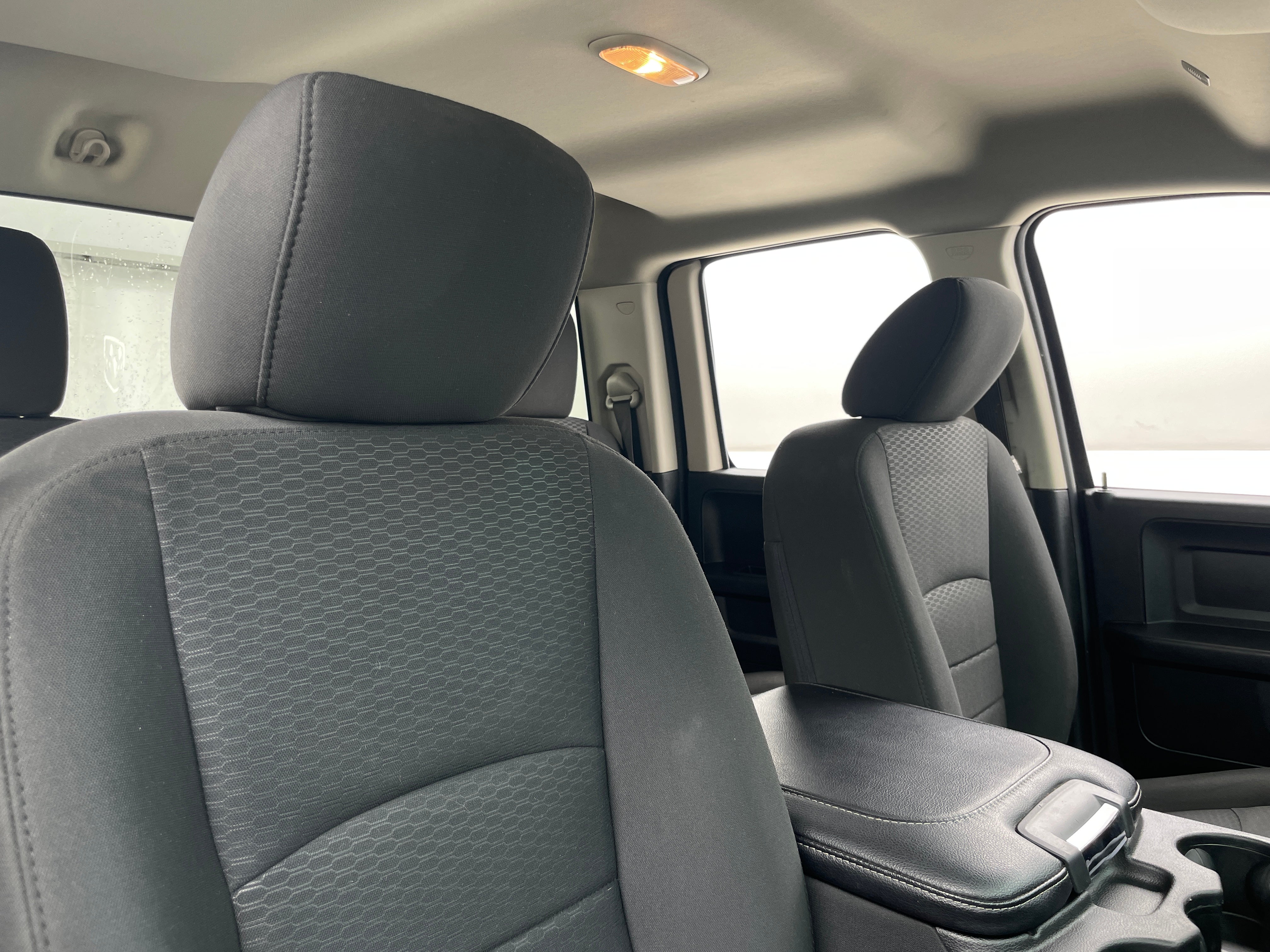 2019 RAM 1500 Classic Express 2